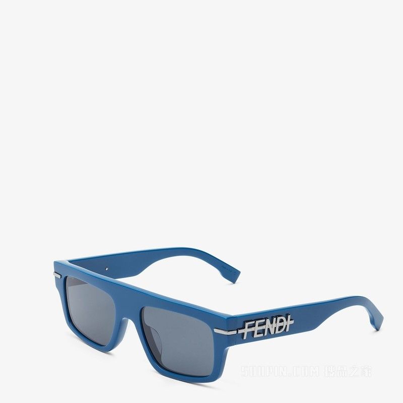 o1loc1c0824 Size: OS / Sunglasses in Blue