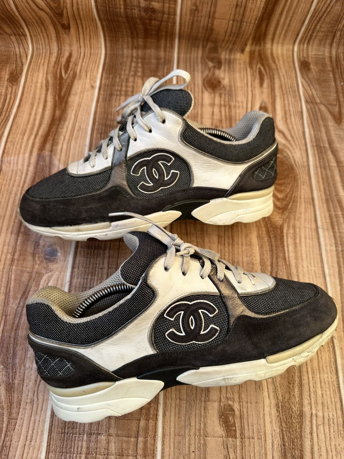Chanel Chanel CC Logo Trainers Black Gray Low top Sneaks Size US 6.5 / EU 39-40 - 18 Thumbnail