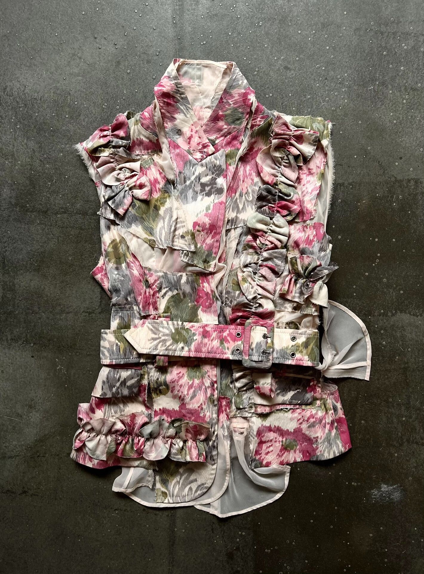 Comme des Garcons floral vest from Comme des Garçons 2006 Size S / US 4 / IT 40 - 1 Thumbnail