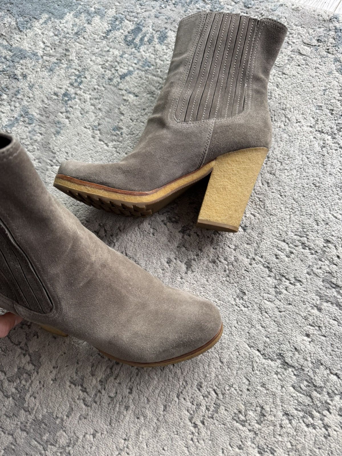 Prada Authentic Prada Suede Ankle Boots Size 39 Made in italy Size US 9 / IT 39 - 3 Thumbnail