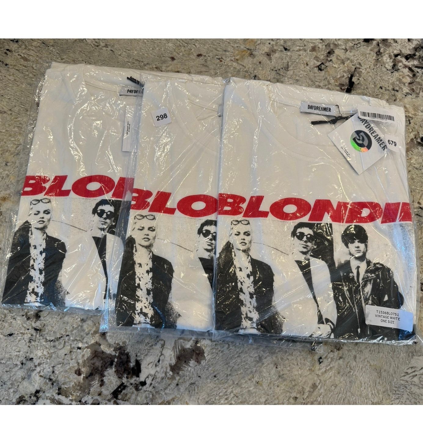 Daydreamer DAYDREAMER Blondie Self-Titled Tee One Size P2P 27” New Size ONE SIZE - 13 Thumbnail
