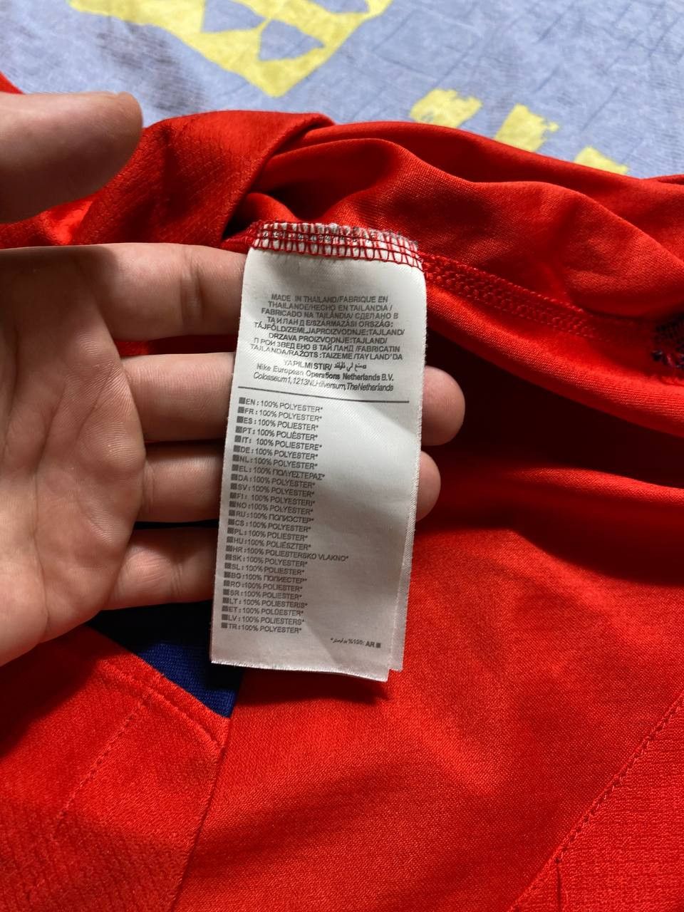 Nike × Vintage 90s Nike Central Swoosh Vintage Y2K Oversized Retro T-Shirt Size US L / EU 52-54 / 3 - 14 Thumbnail