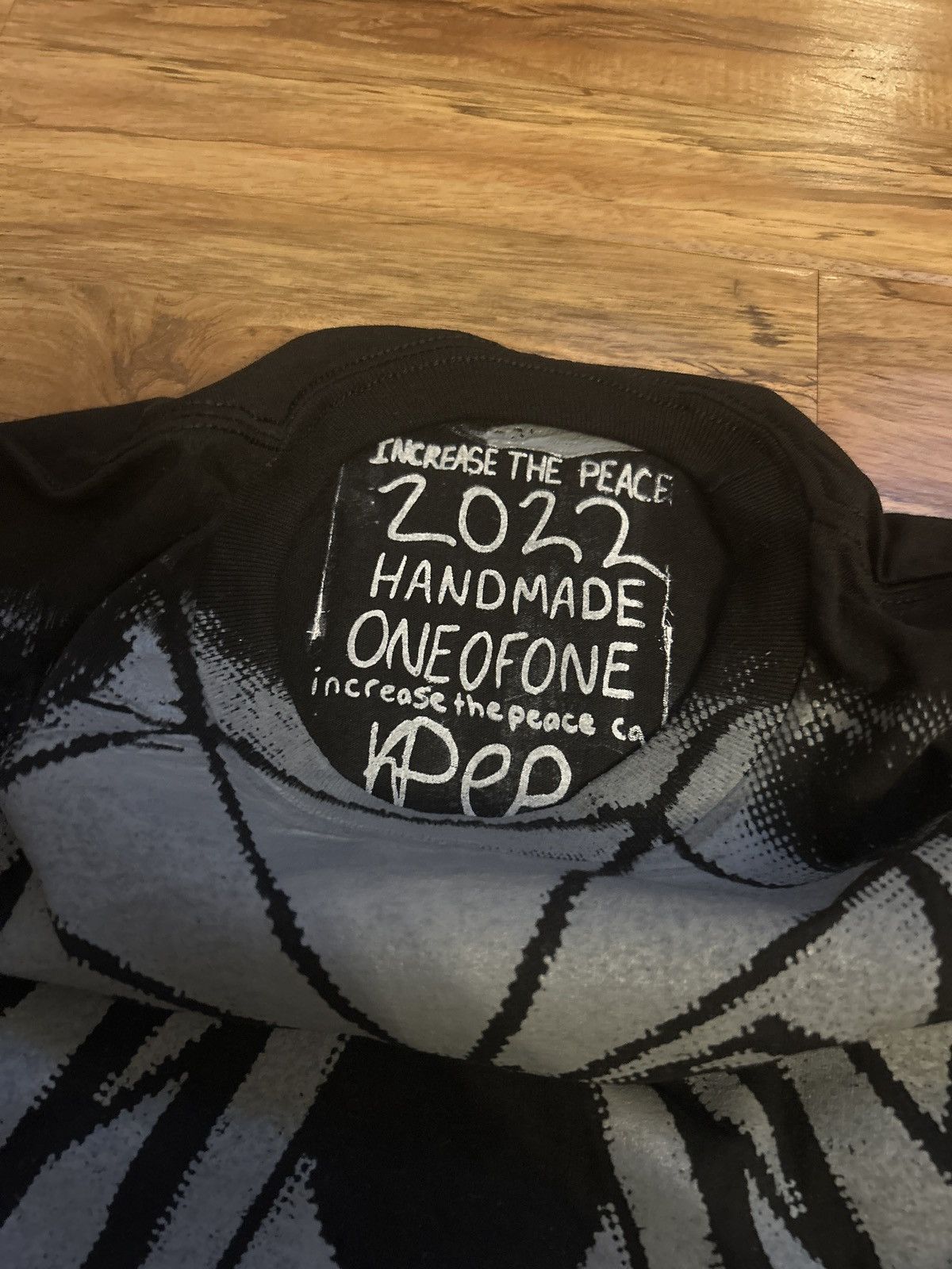 Other Increase the peace black human spider long sleeve Size US L / EU 52-54 / 3 - 2 Thumbnail