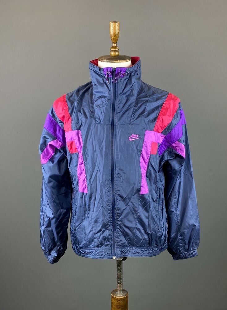 nike track jacket with hood