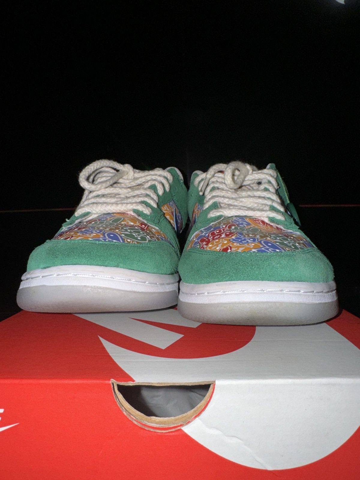 Nike Nike Dunk “Foam Finger” Size US 12 / EU 45 - 4 Thumbnail