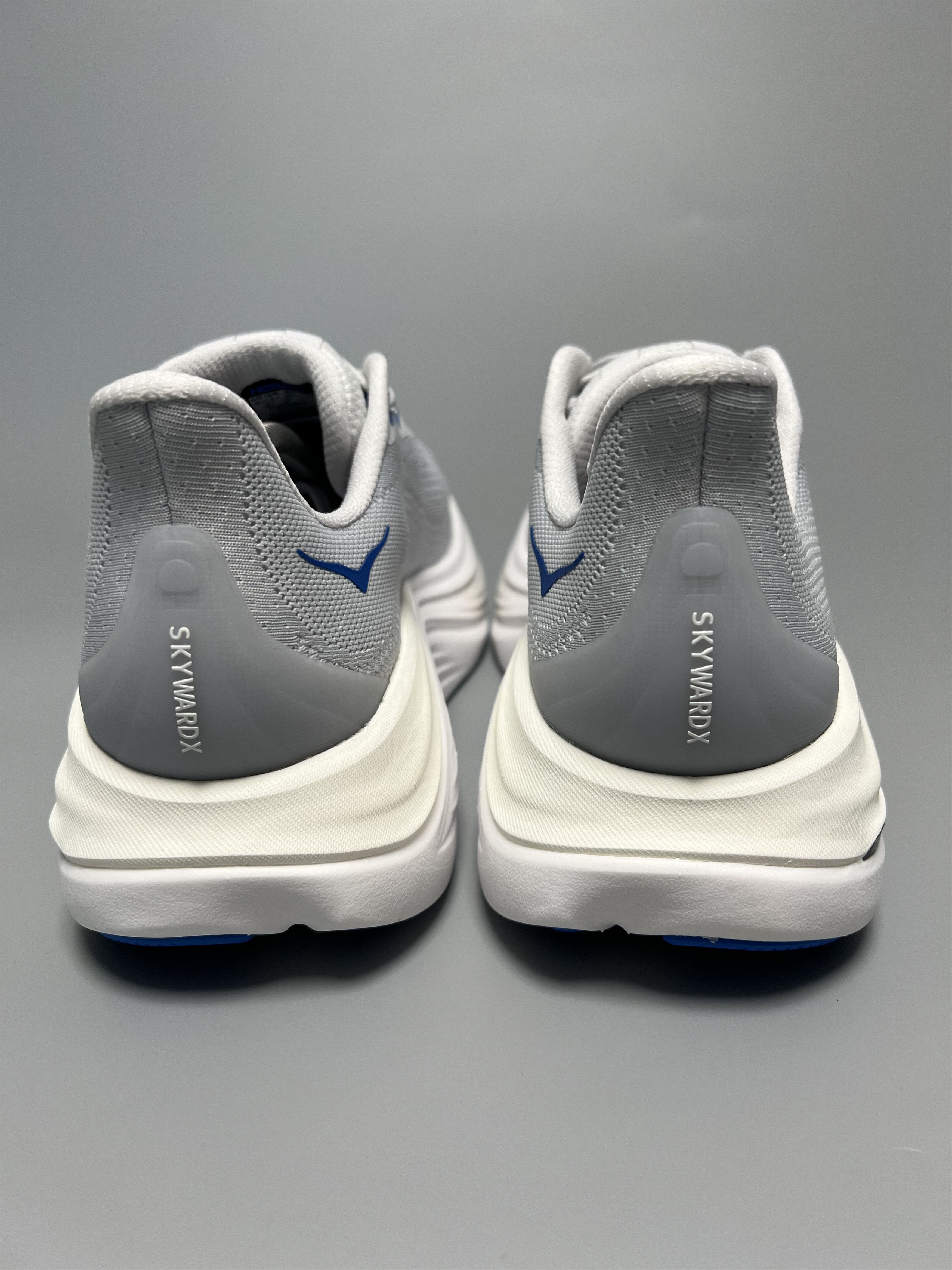 Hoka Hoka One One Skyward X (Carbon Plate) Running Shoes Size US 9 / EU 42 - 3 Thumbnail