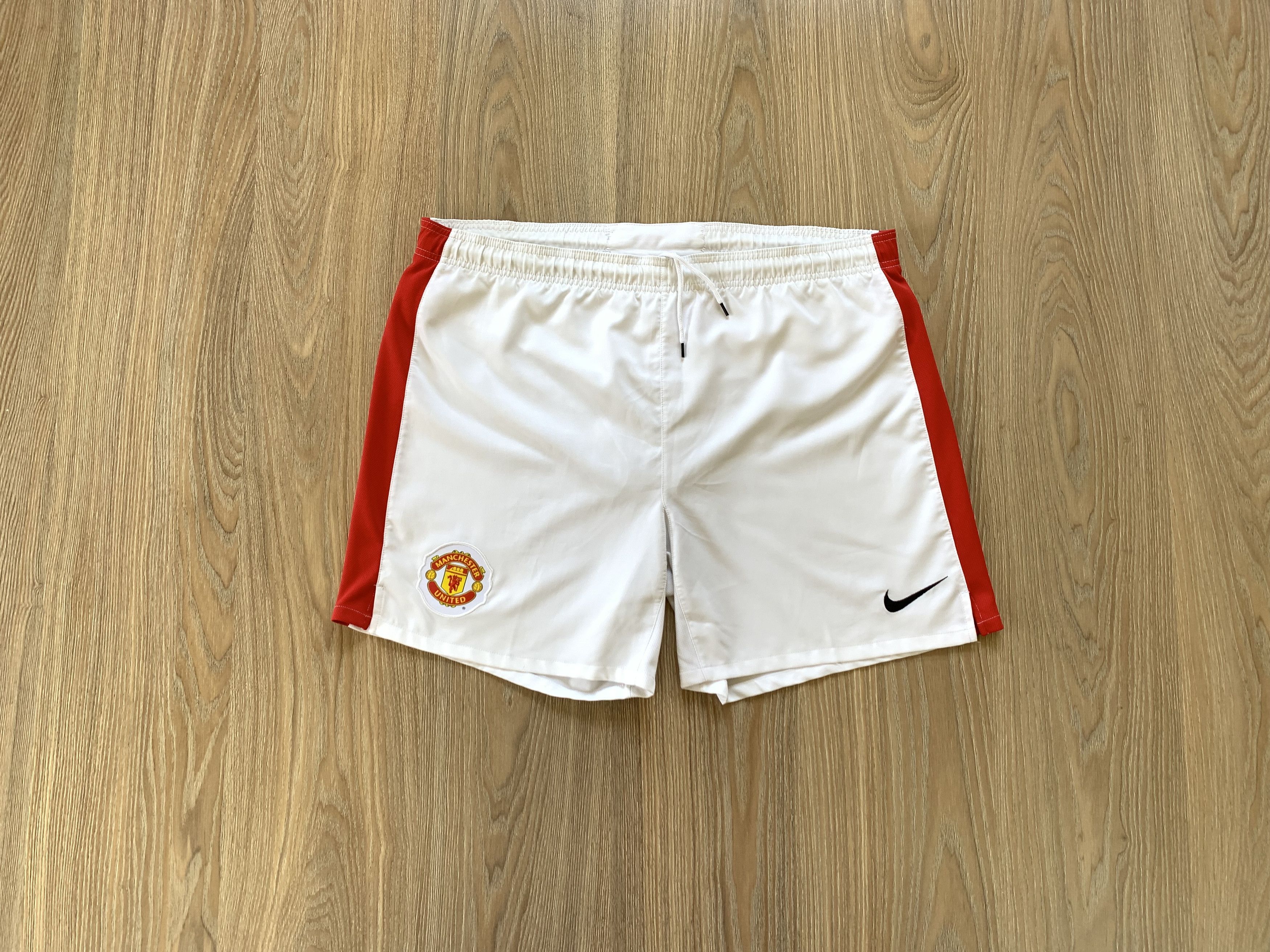 Nike Manchester United Home Soccer Shorts 2009