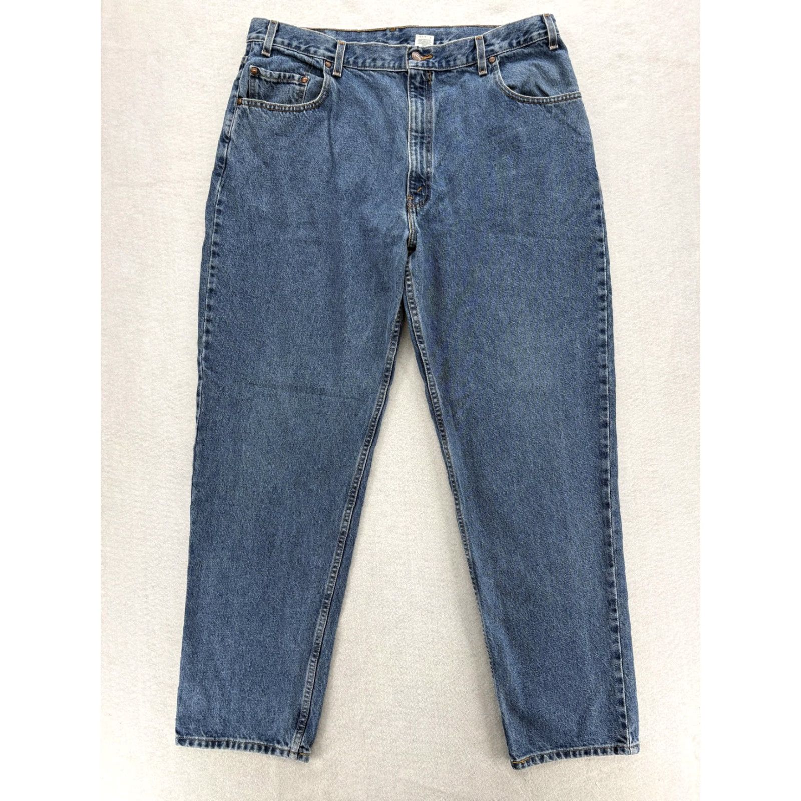 Levi's VINTAGE Levi's 545 Jeans Mens 42x34 Blue Medium Wash Denim Loose Fit Tapered Leg Size US 42 / EU 58 - 2 Thumbnail