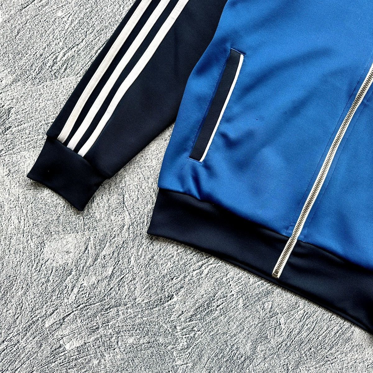 Adidas Mens Adidas Full Zip Light Bomber Jacket Blue Size US S / EU 44-46 / 1 - 5 Thumbnail