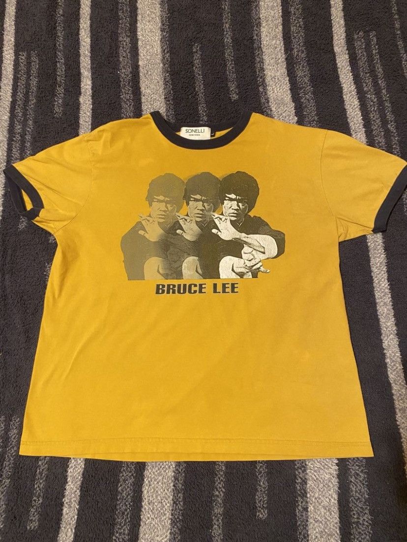 Vintage 2000’s Bruce Lee Mustard Yellow T-shirt Size US L / EU 52-54 / 3 - 1 Thumbnail