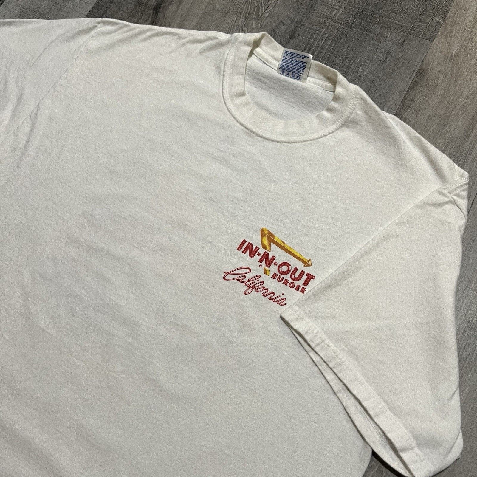 Hanes VTG In N Out Burger California 1999 White Muscle Car 90s Tee Size US XL / EU 56 / 4 - 3 Thumbnail