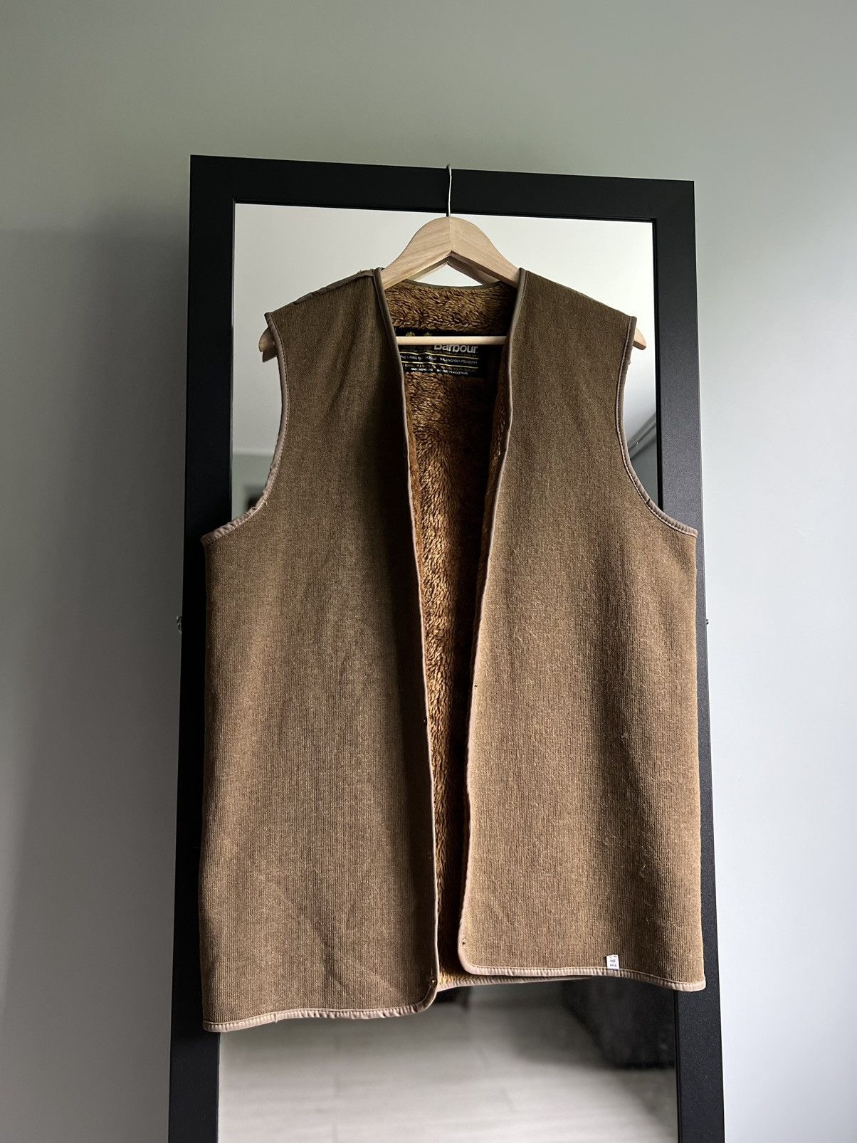Barbour Vintage Barbour Pile Lining Faux Fur Acrylic Gilet Vest Size US XL / EU 56 / 4 - 1 Thumbnail