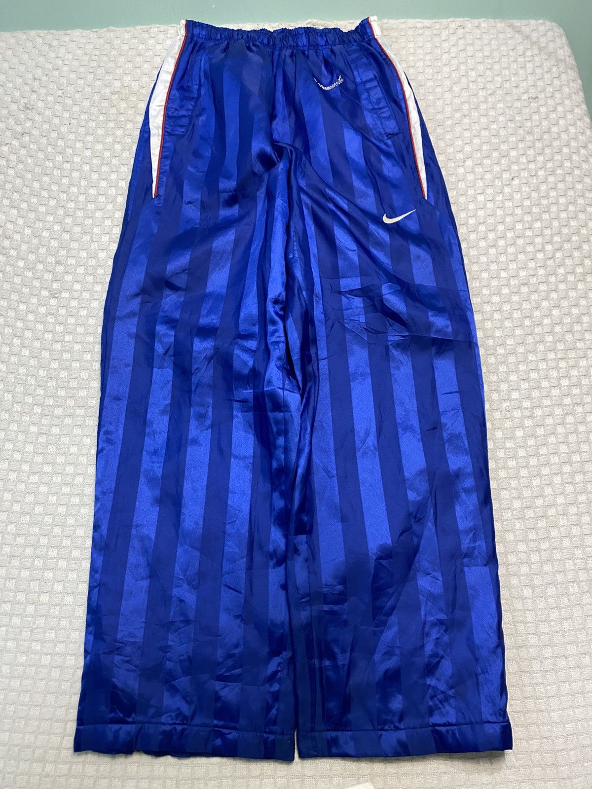 Billie Eilish × Nike 💥 VINTAGE NIKE 90S BAGGY WIDE LEG SWOOSH TRACK PANTS Y2K Size US 26 / EU 42 - 1 Thumbnail