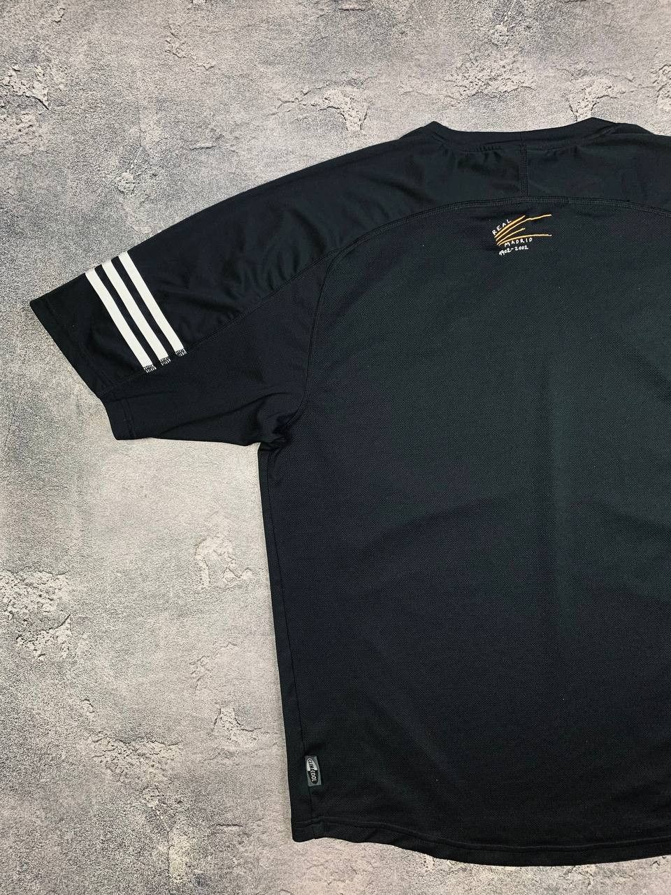 Adidas Share Adidas Real Madrid CF Black Training Soccer Jersey Size US L / EU 52-54 / 3 - 11 Thumbnail