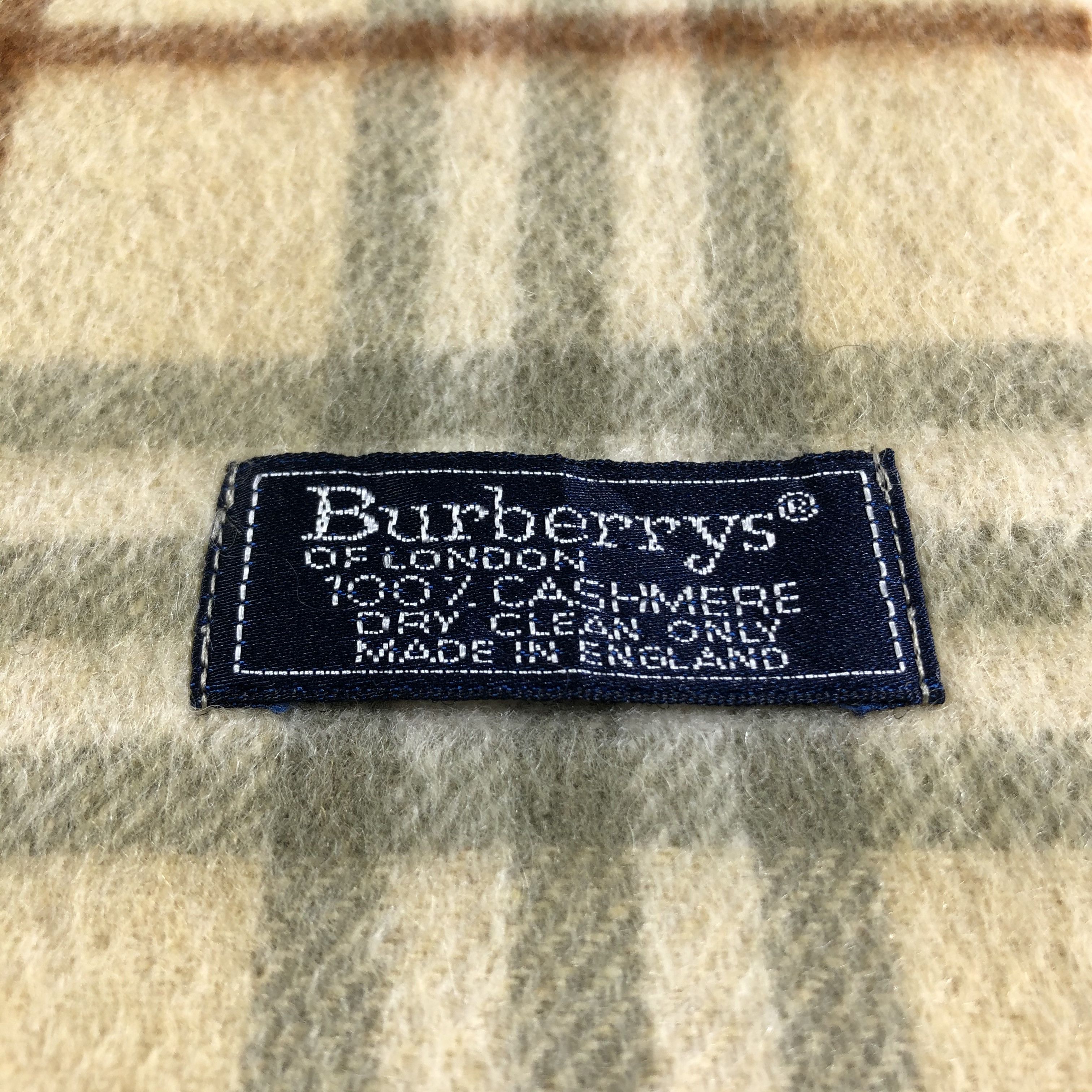 Burberry Burberrys Nova Check Cashmere Scarf Muffler Neckwear V2448 Size ONE SIZE - 5 Thumbnail