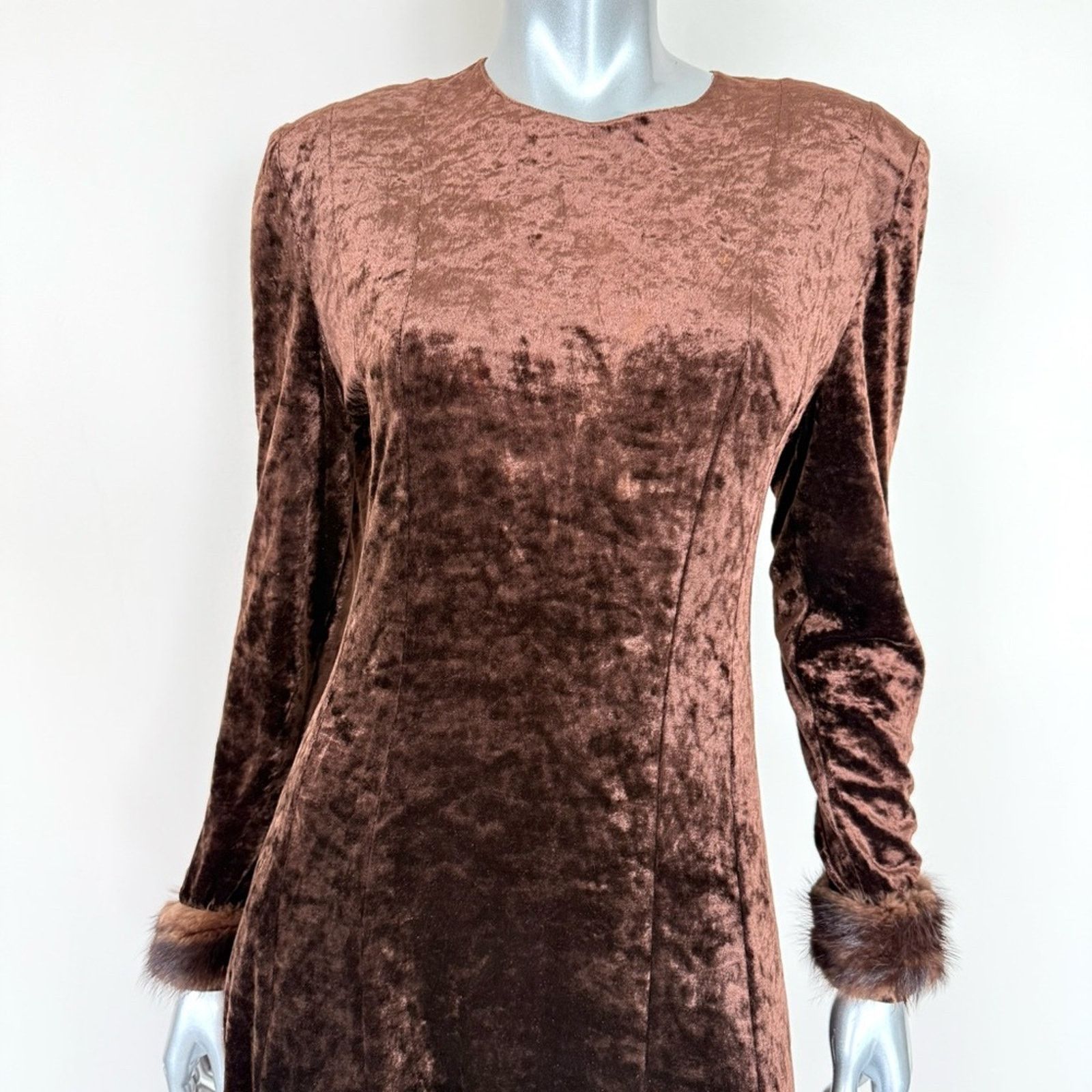 Krizia Krizia women velour dress natural fur size 42 IT or 6 US Size M / US 6-8 / IT 42-44 - 2 Thumbnail