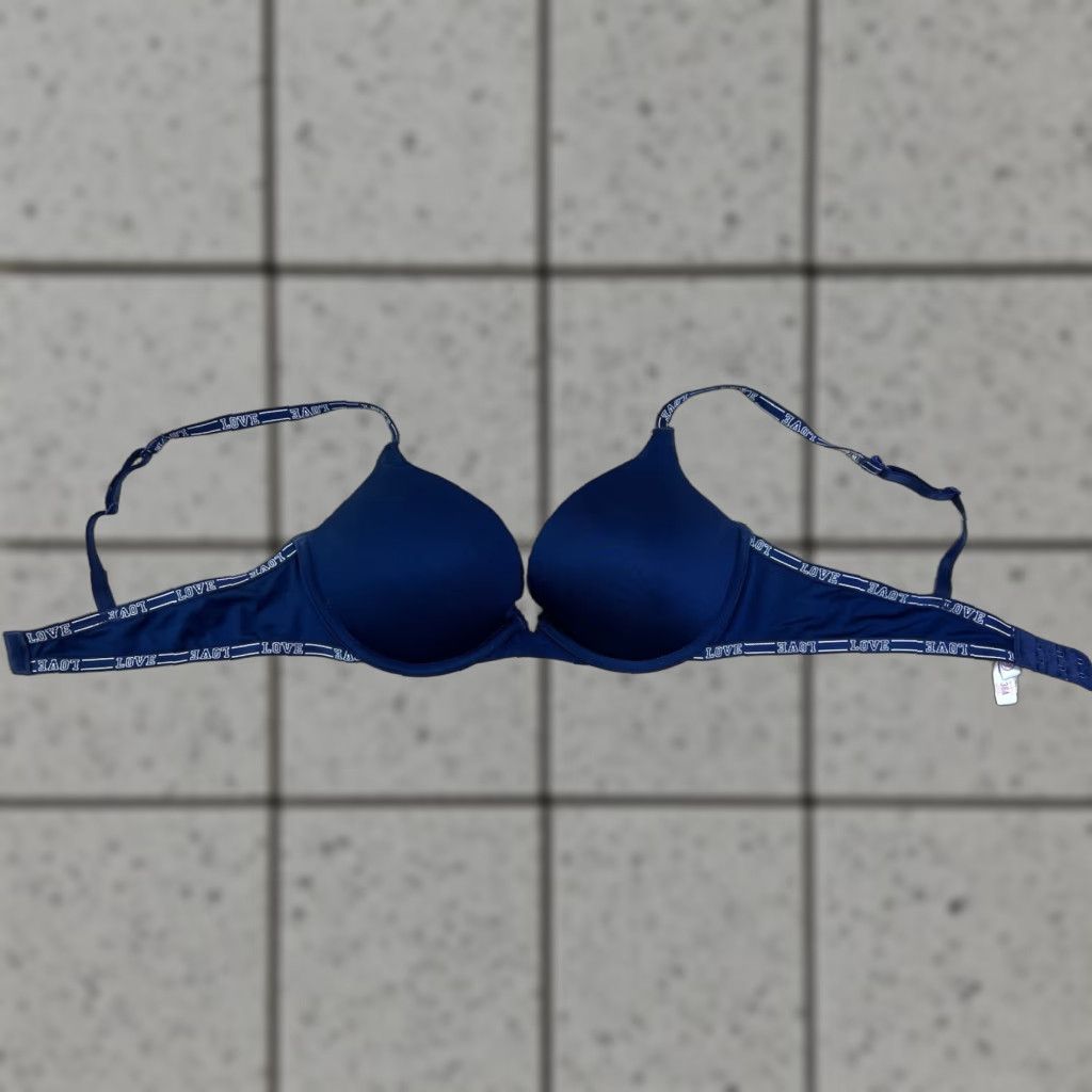 Vintage SO Intimates Love Bra Blue 36A Women Cup A T-Shirt Bra Adjustable Strap Good pre owned 90s? Size ONE SIZE - 1 Thumbnail