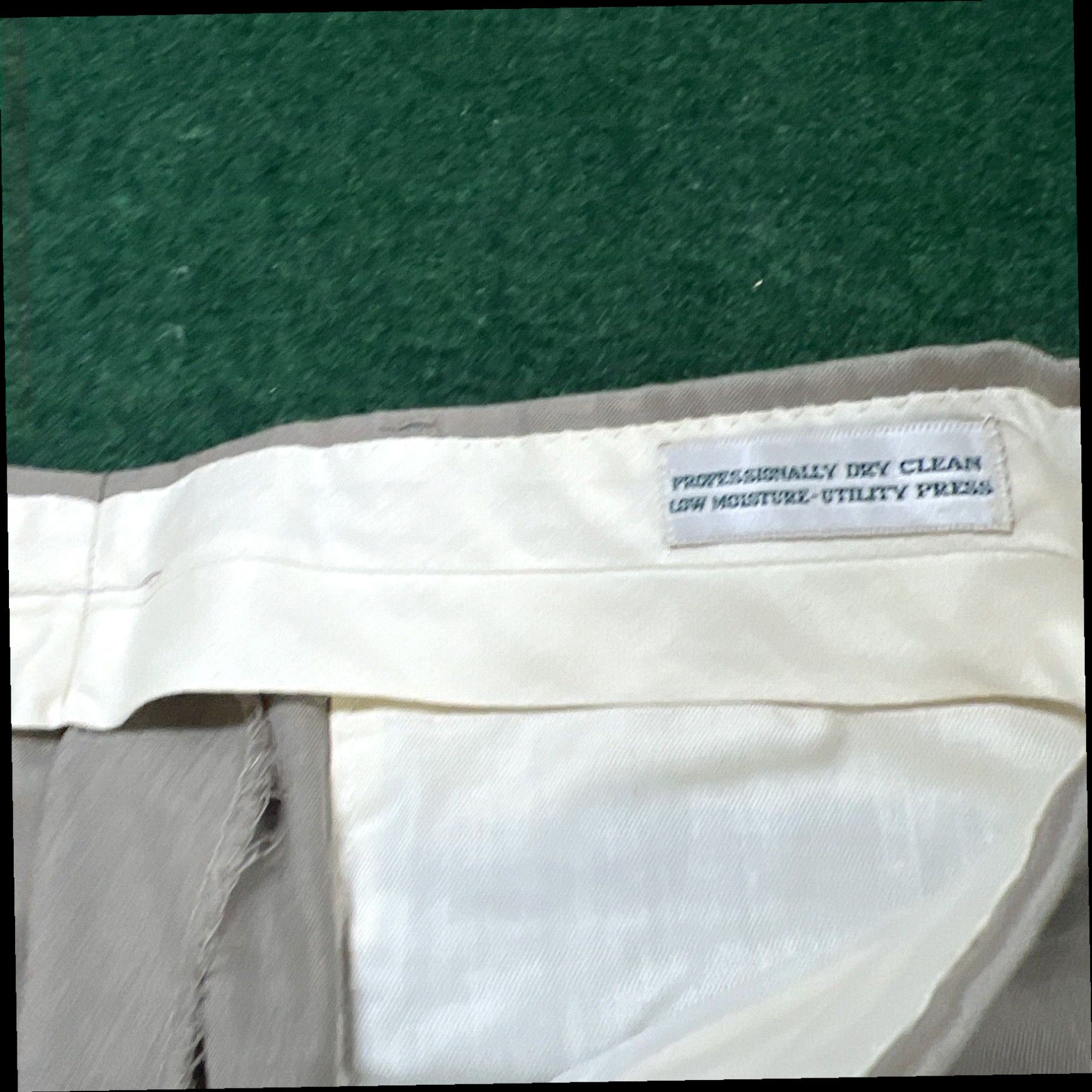 Austin Reed Austin Reed Trousers Pants Dress Casual Beige, Size 35 Waist, 31 Leg Size US 35 - 7 Thumbnail
