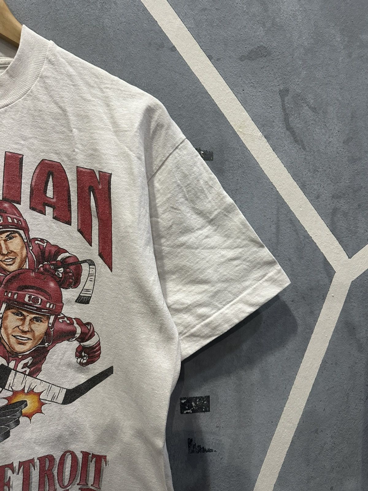 NHL × Vintage Vintage NHL Russian Roulette Detroit Style T-shirt Size US M / EU 48-50 / 2 - 5 Thumbnail