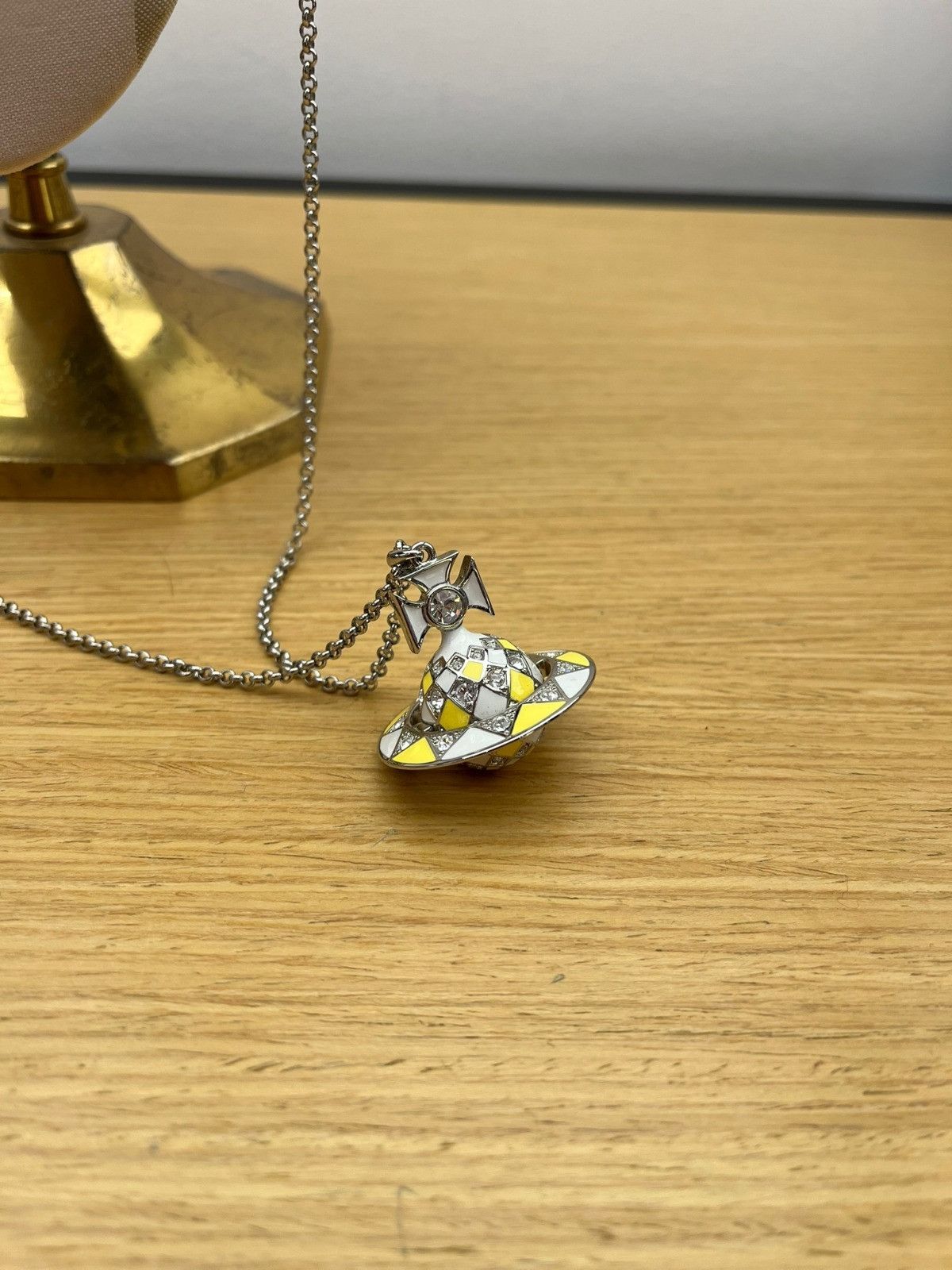 Vivienne Westwood o1f1d3z1025 Size: OS / Harlequin Orb Pendant Necklaces Size ONE SIZE - 2 Thumbnail