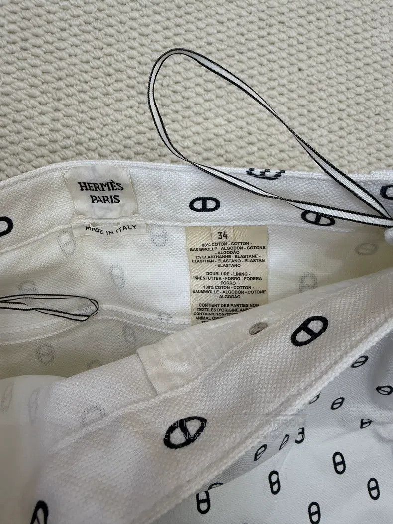 Hermes Hermes White pig nose denim half-skirt, cotton Size 42" / US 20 - 2 Thumbnail