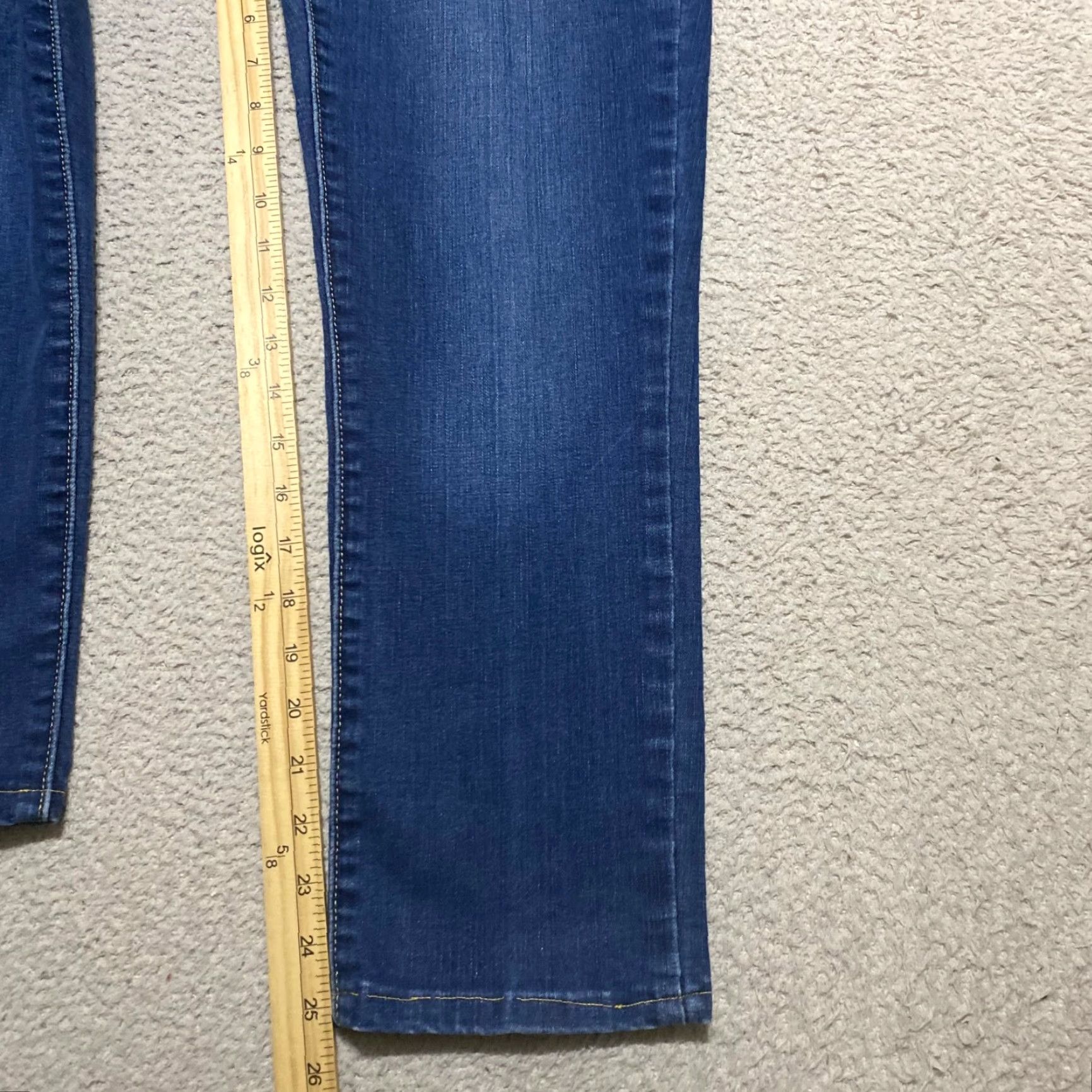 Levi's Levi's Womens Jeans Blue Denim Dark Wash Mid Rise Skinny Leg 30 Regular Pockets Stretch Cotton Blend Spandex Denim Inseam 25 Vintage No Mens Womens Size 28" / US 6 / IT 42 - 6 Thumbnail