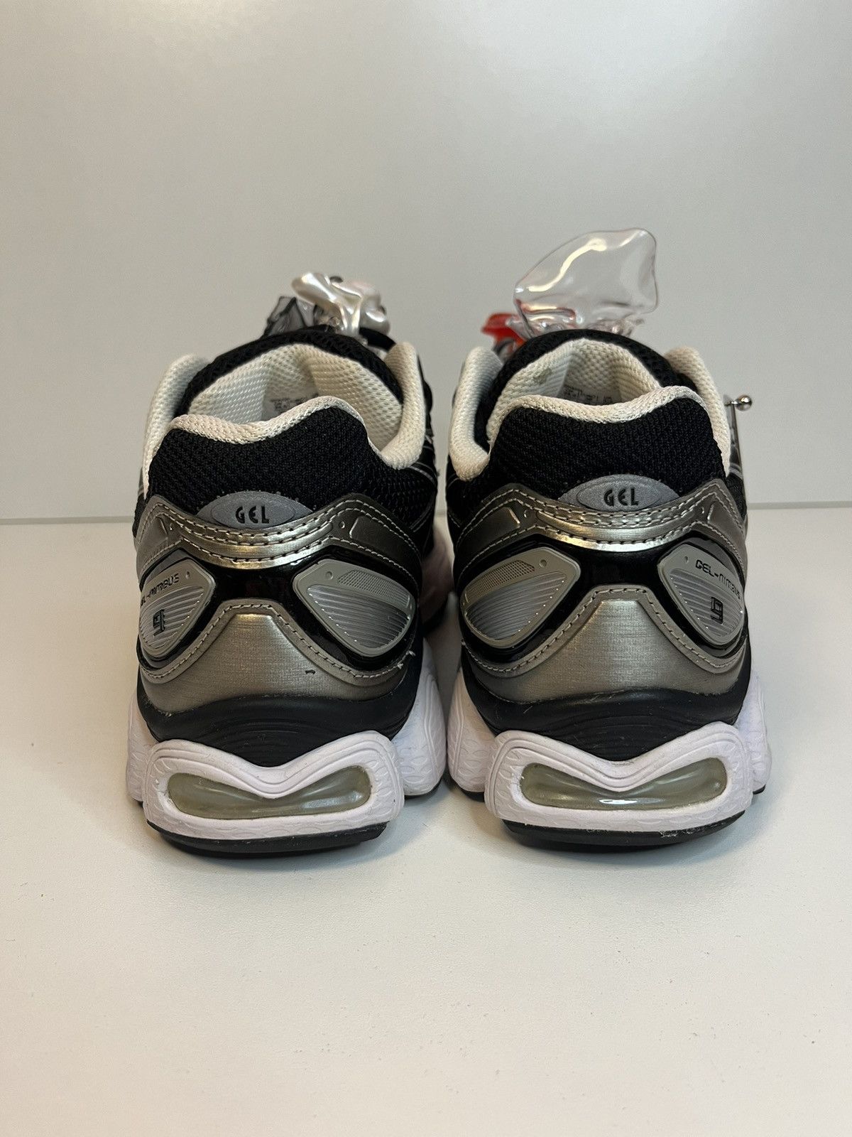 Asics Asics x Florence Tétier Gel Nimbus 9 Black Size US 7 / IT 37 - 4 Thumbnail