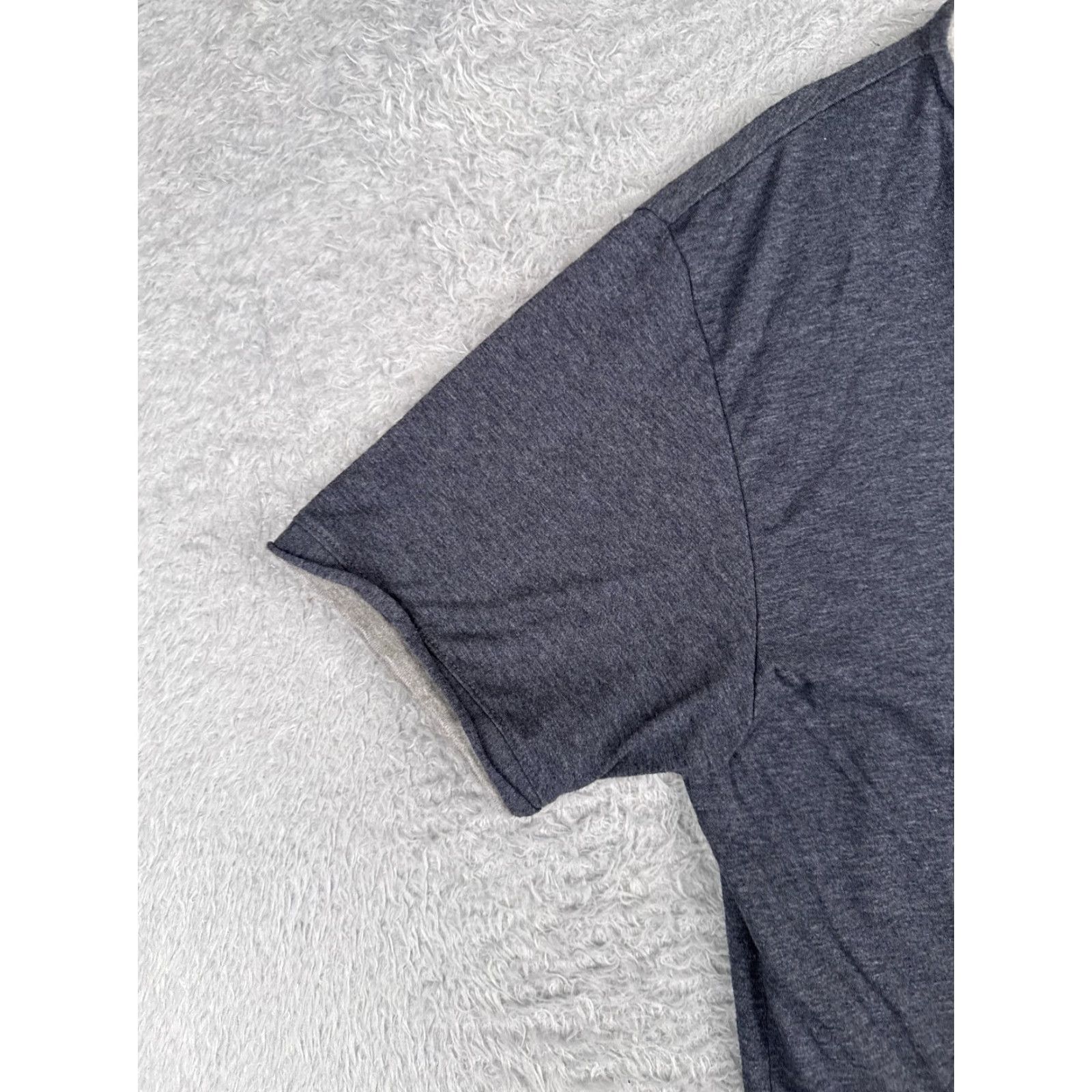Tommy Hilfiger Tommy Hilfiger Jeans Shirt Adult Large Blue Short Sleeve Crew Neck Cotton Blend Logo Tee 90s American Mens Size US L / EU 52-54 / 3 - 3 Thumbnail