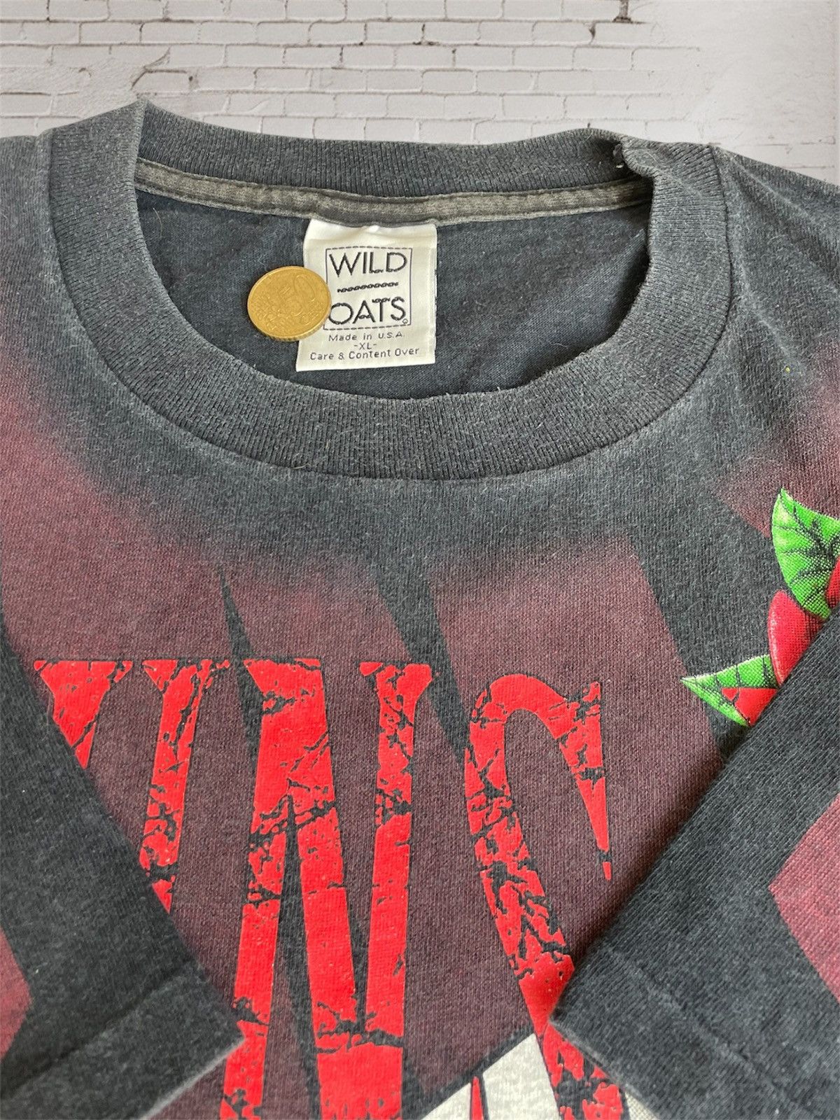 Other VTG Guns N’ Roses T-Shirt, AOP, Use Your Illusion Era, 1993 Size US XL / EU 56 / 4 - 13 Thumbnail