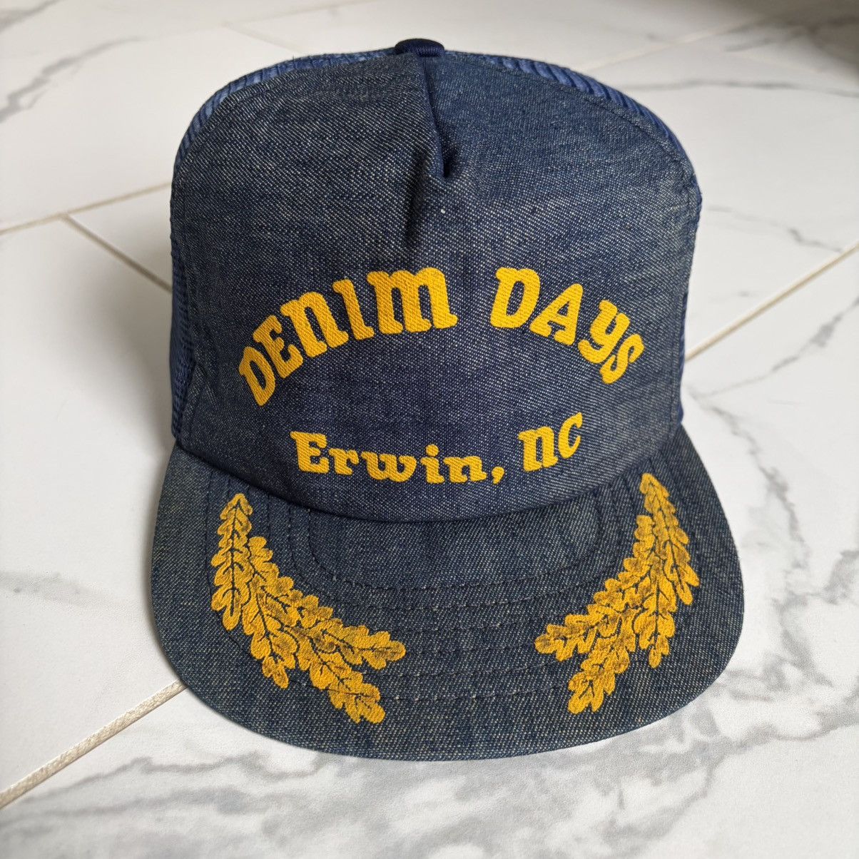 Vintage Vintage 1970s 70s Denim Days Erwin, NC Trucker Hat Gold Leaf Size ONE SIZE - 2 Thumbnail