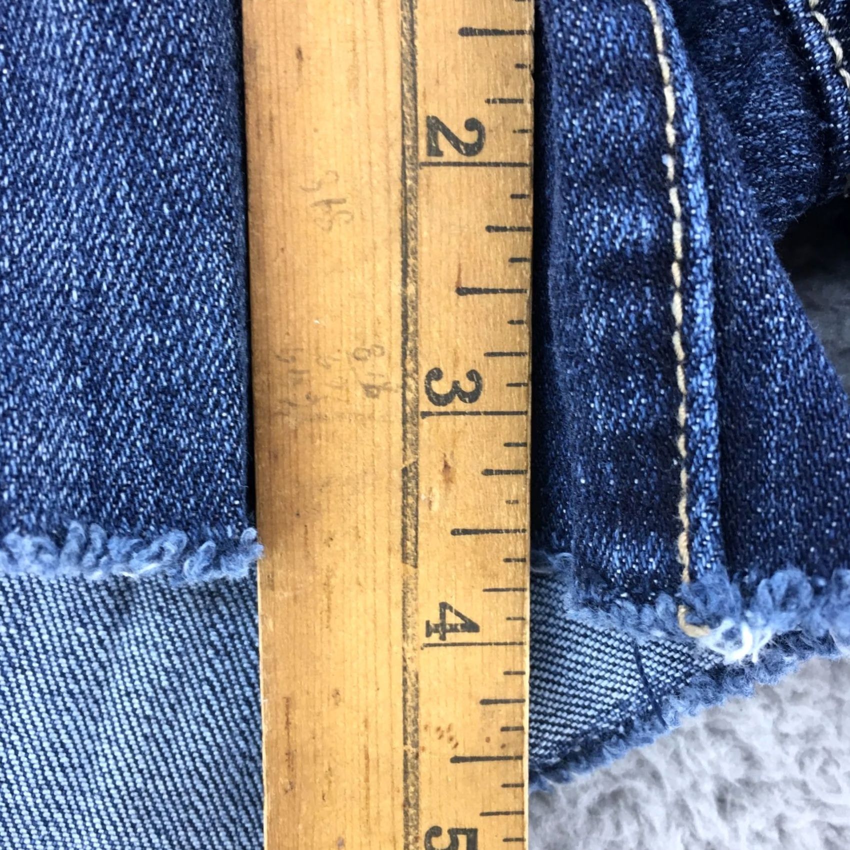 American Eagle Outfitters American Eagle Outfitters Cut-off Shorts Womens 2 Blue Denim Low Rise Zip Fly Size 26" / US 2 / IT 38 - 7 Thumbnail