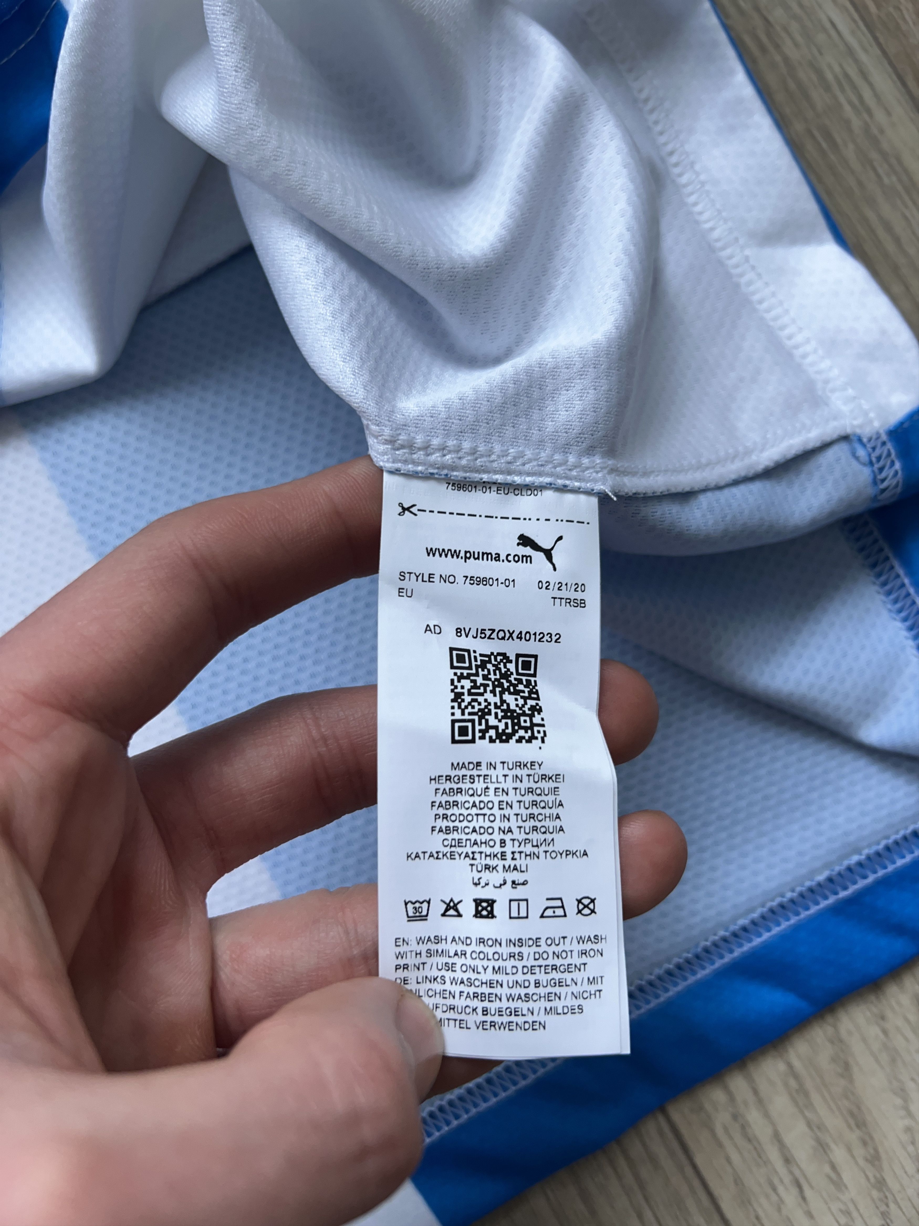 Puma Grasshopper Club Zürich 2020 2021 #30 PINA Football Shirt Size US XL / EU 56 / 4 - 11 Thumbnail