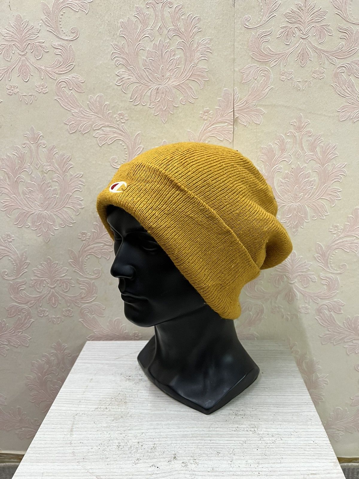 Champion Vintage Champion Small Logo Beanie Hats Size ONE SIZE - 3 Thumbnail
