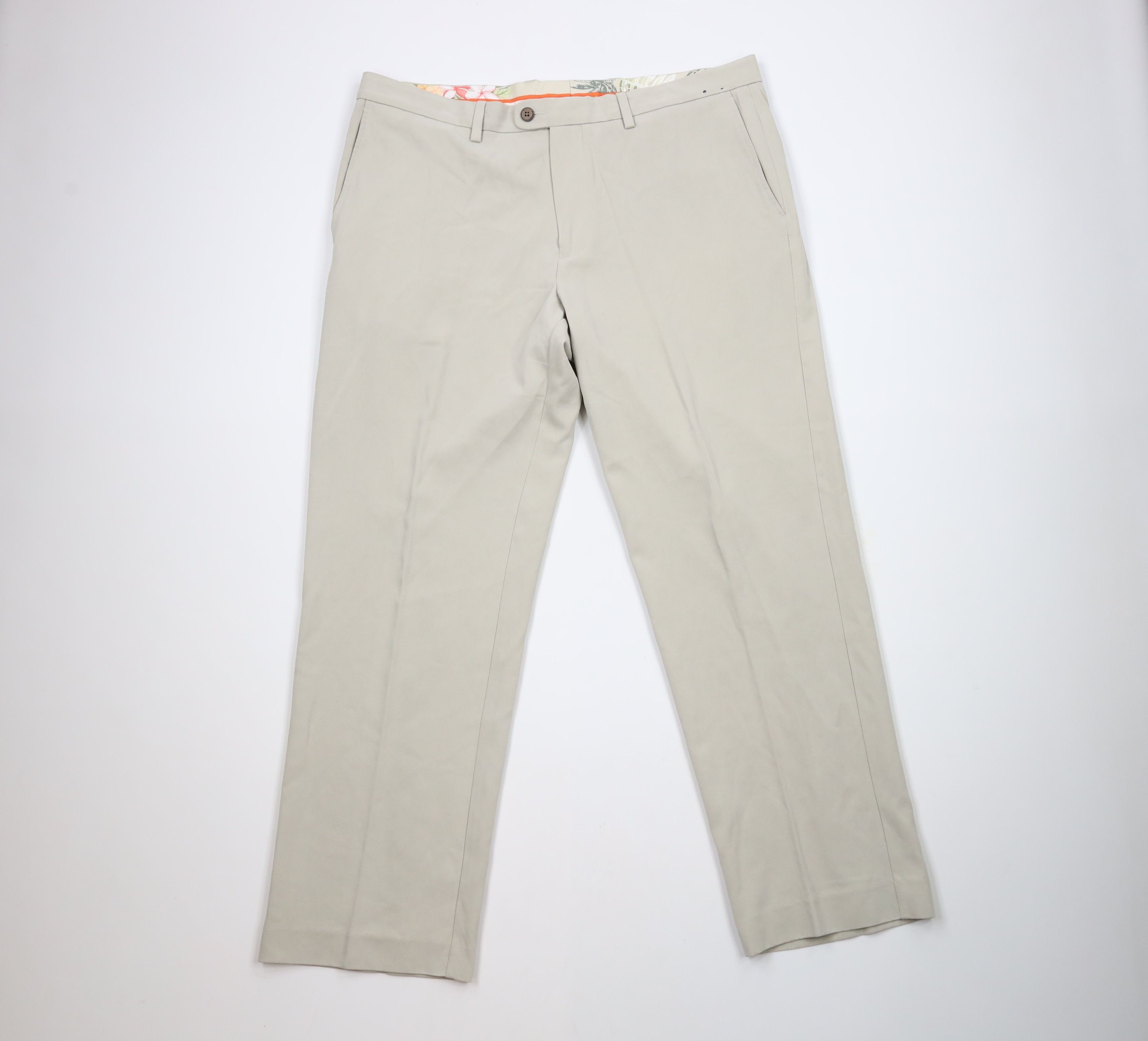Tommy Bahama × Vintage Vintage Tommy Bahama Flat Front Wide Leg Chino Pants Beige Size US 38 / EU 54 - 1 Thumbnail