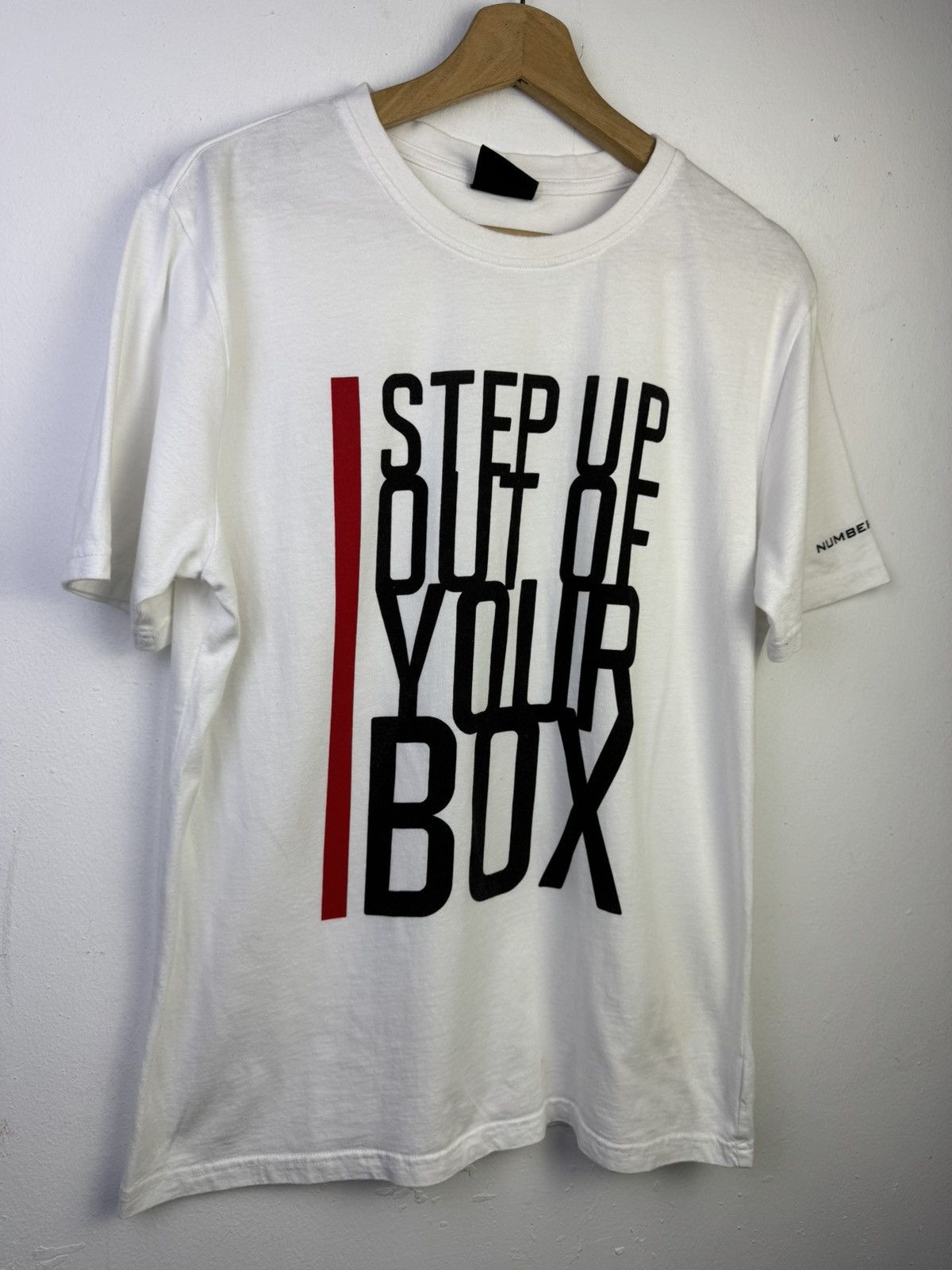 Number (N)ine Number (N)ine x Marlboro Step Up Out Of Your Box Tshirt Size US L / EU 52-54 / 3 - 2 Thumbnail