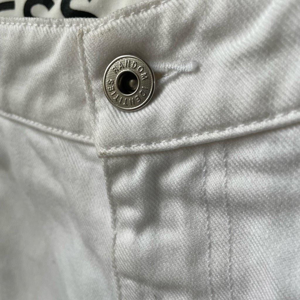 Random Identities Random Identities White I Bless The 60'S Jeans High Rise $22 Size 29" - 4 Thumbnail
