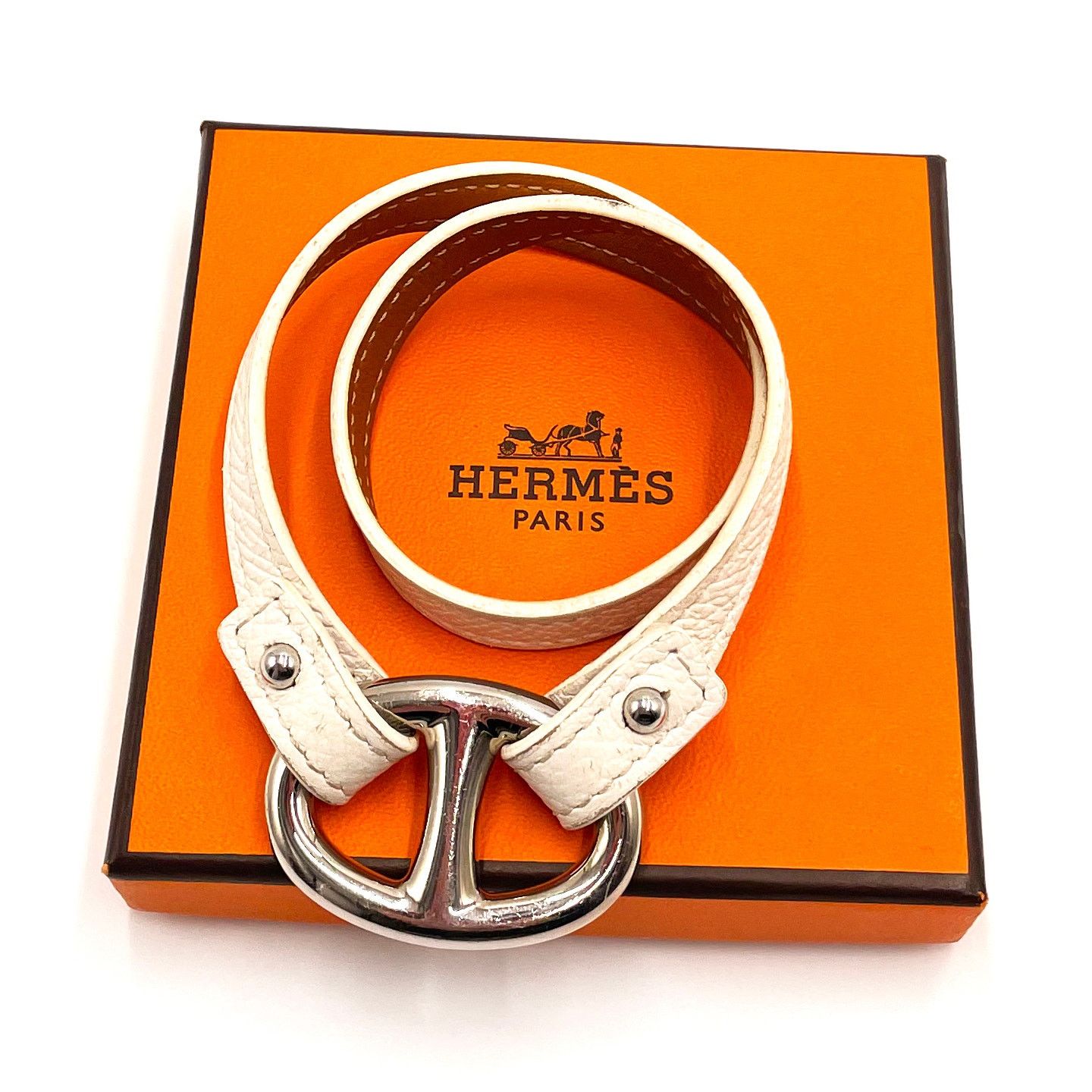 Hermes White Leather Bracelet Size ONE SIZE - 1 Thumbnail