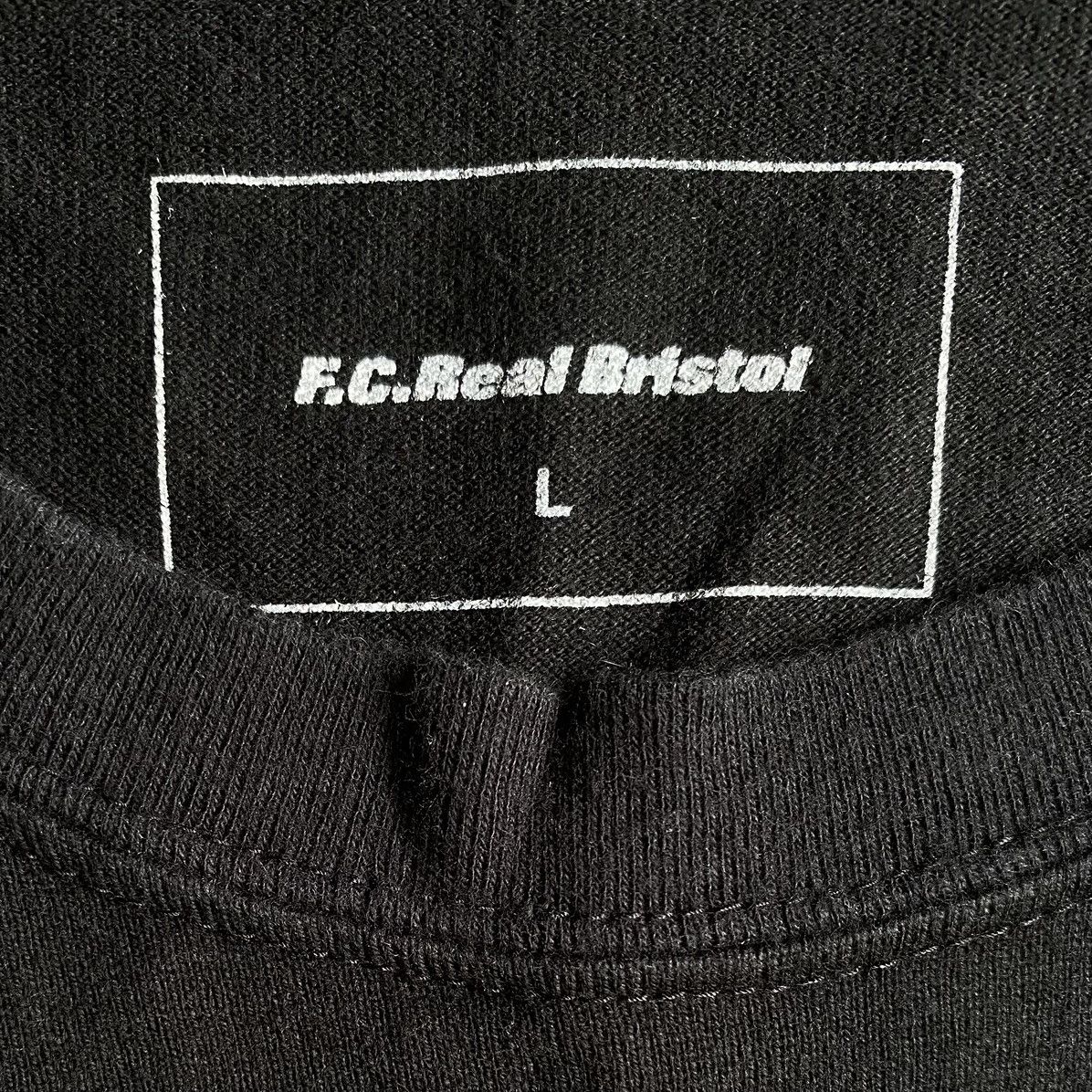 F.C. Real Bristol × Sophnet. × uniform experiment F.C. Real Bristol Slim Fit Tee Size US L / EU 52-54 / 3 - 4 Thumbnail