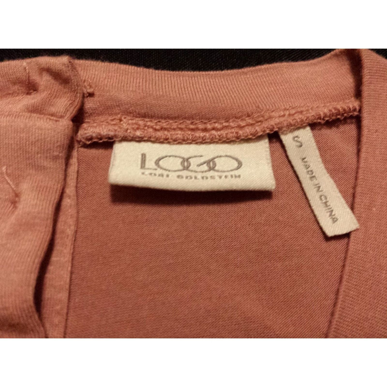 Vintage VINTAGE LOGO by Lori Goldstein Womens Blouse Shirt Tunic Top Long Sleeve Pink V-Neck Rayon Size S / US 4 / IT 40 - 5 Thumbnail