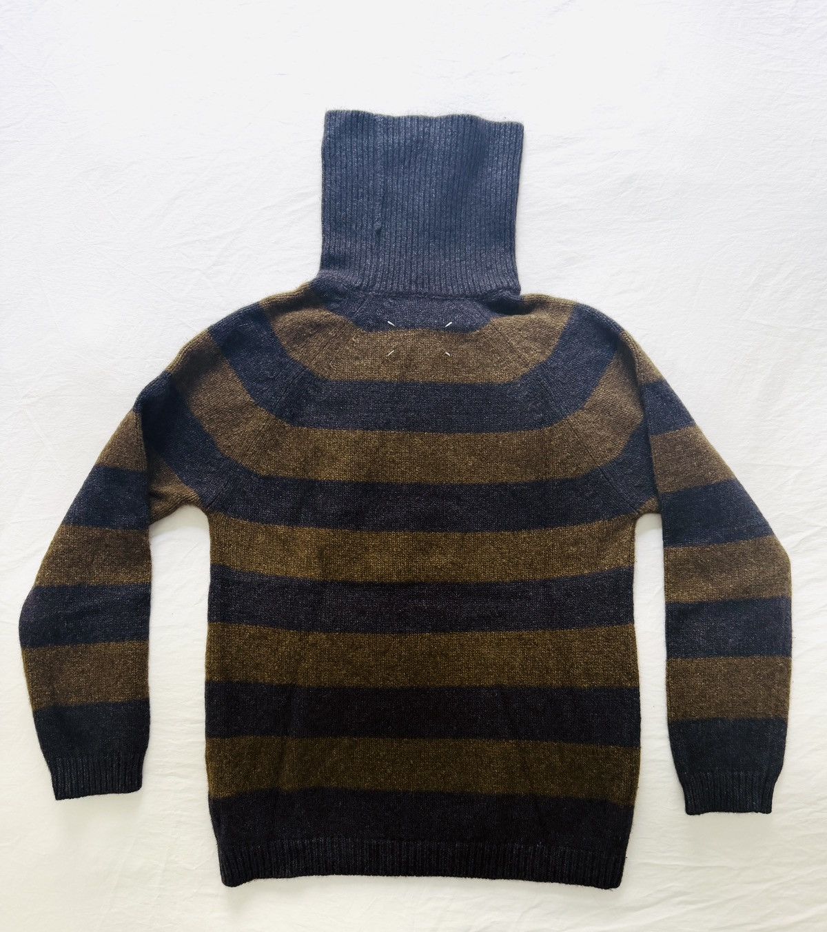 Maison Margiela Maison Martin Margiela – Wool Turtleneck Size US M / EU 48-50 / 2 - 5 Thumbnail