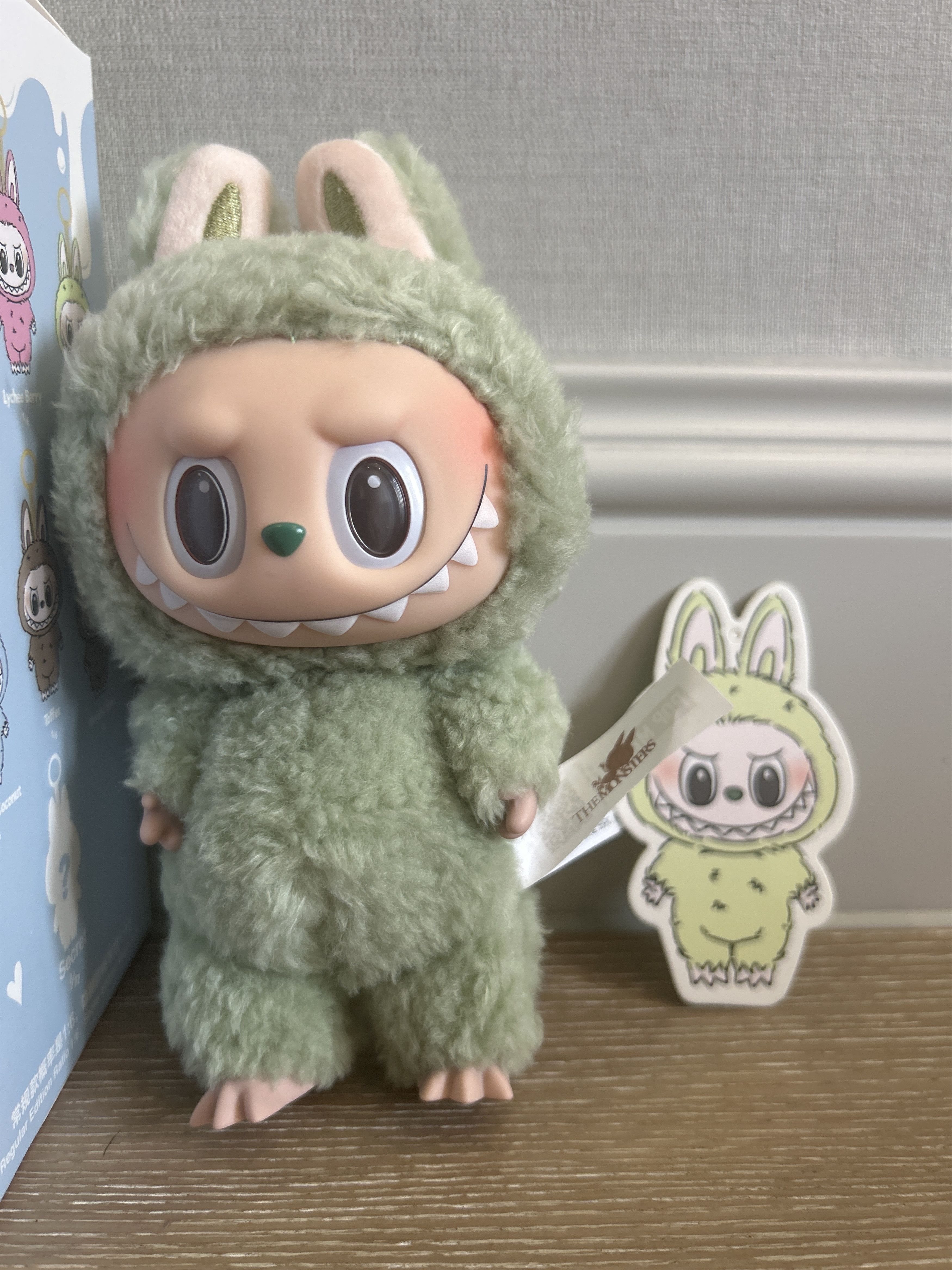 ラブブ　EXCITING MACARON Green Grape Labubu The Monsters Exciting Macaron Vinyl Face Series Green