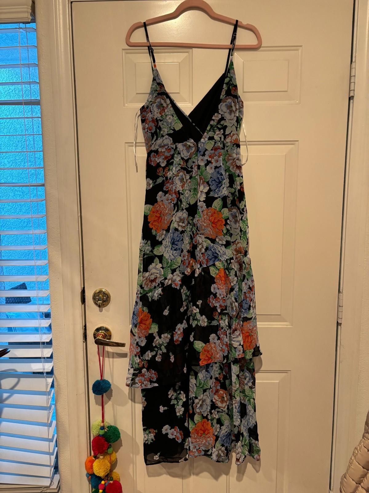 Lulus Women's Lulu's floral dress with spaghetti straps sz S #81 Size S / US 4 / IT 40 - 2 Thumbnail