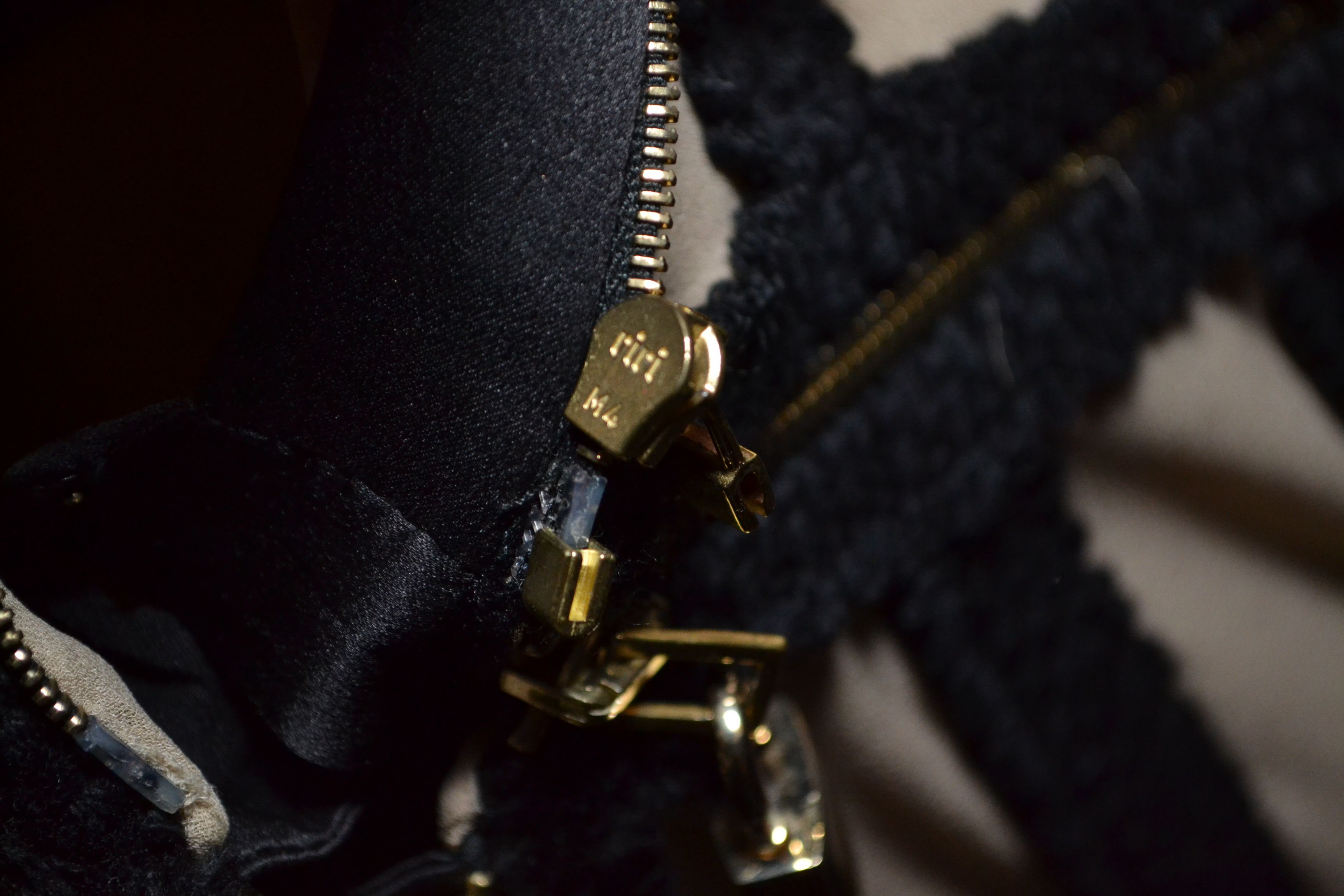 Alexander McQueen Alexander McQueen 2003 Lock Key Transformable Silk Dress 42 Size M / US 6-8 / IT 42-44 - 11 Thumbnail