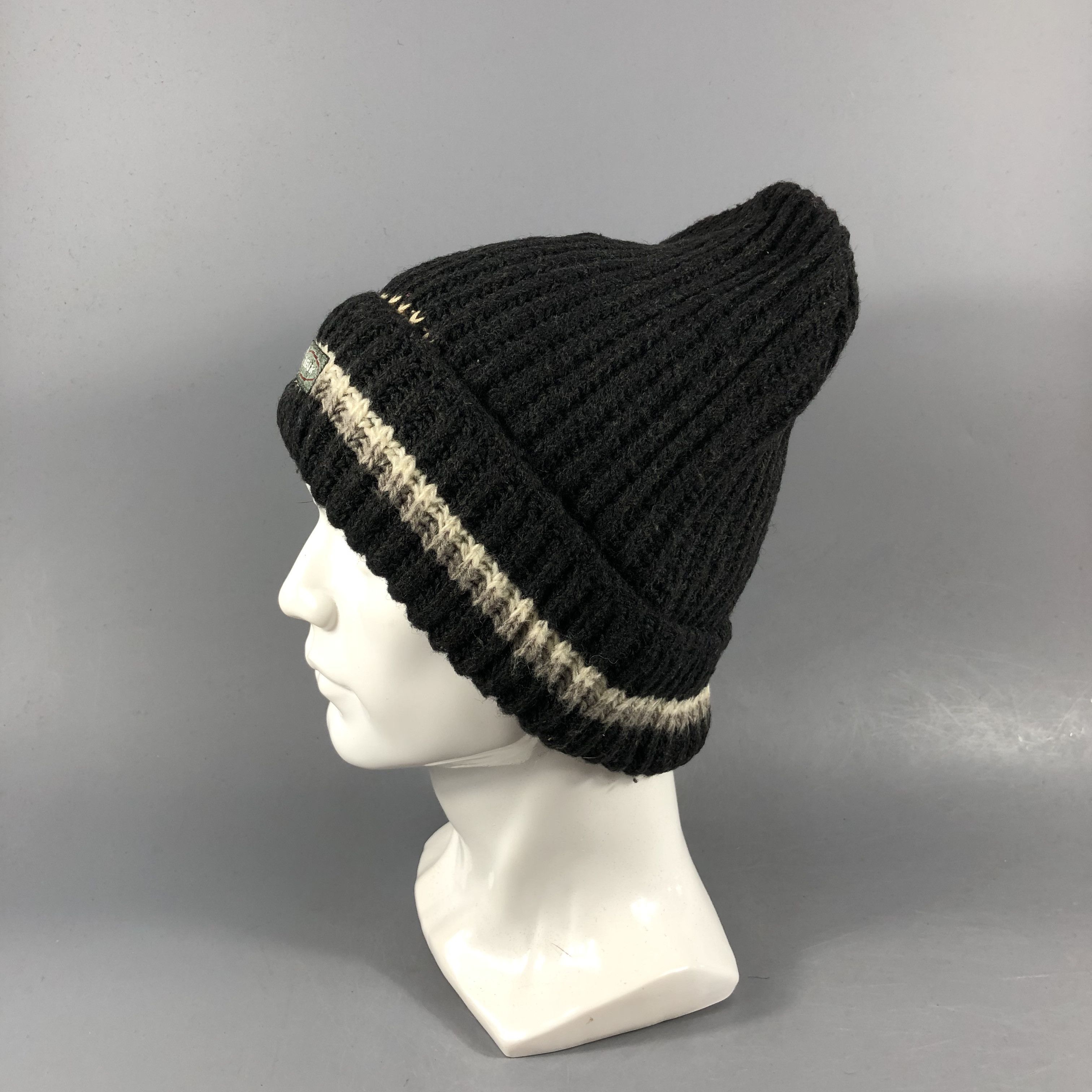 Phenix Phenix Pleated Wool Beanie Snowcap Snow Hat B970 Size ONE SIZE - 2 Thumbnail