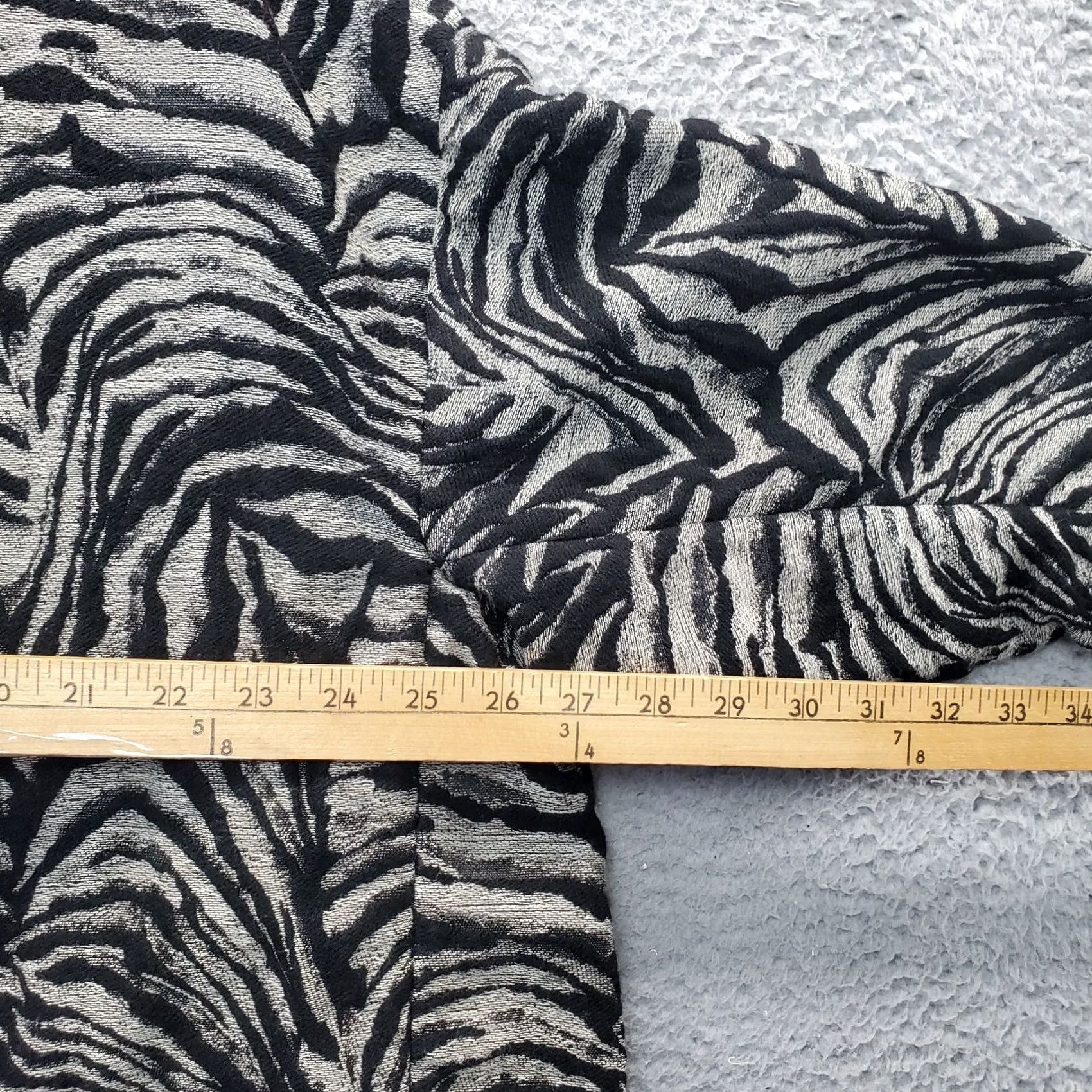 Zara Zara Basic Cardigan Womens Medium Multicolor Animal Print Short Sleeve Open Front Size M / US 6-8 / IT 42-44 - 8 Thumbnail