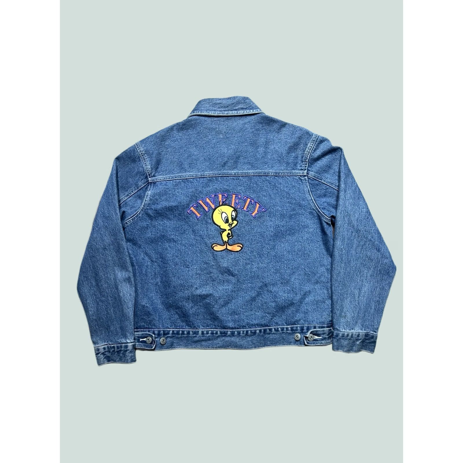 Vintage VINTAGE Looney Tunes denim trucker jacket embroidered Tweety Bird Women’s Large Jacket Size L / US 10 / IT 46 - 1 Thumbnail