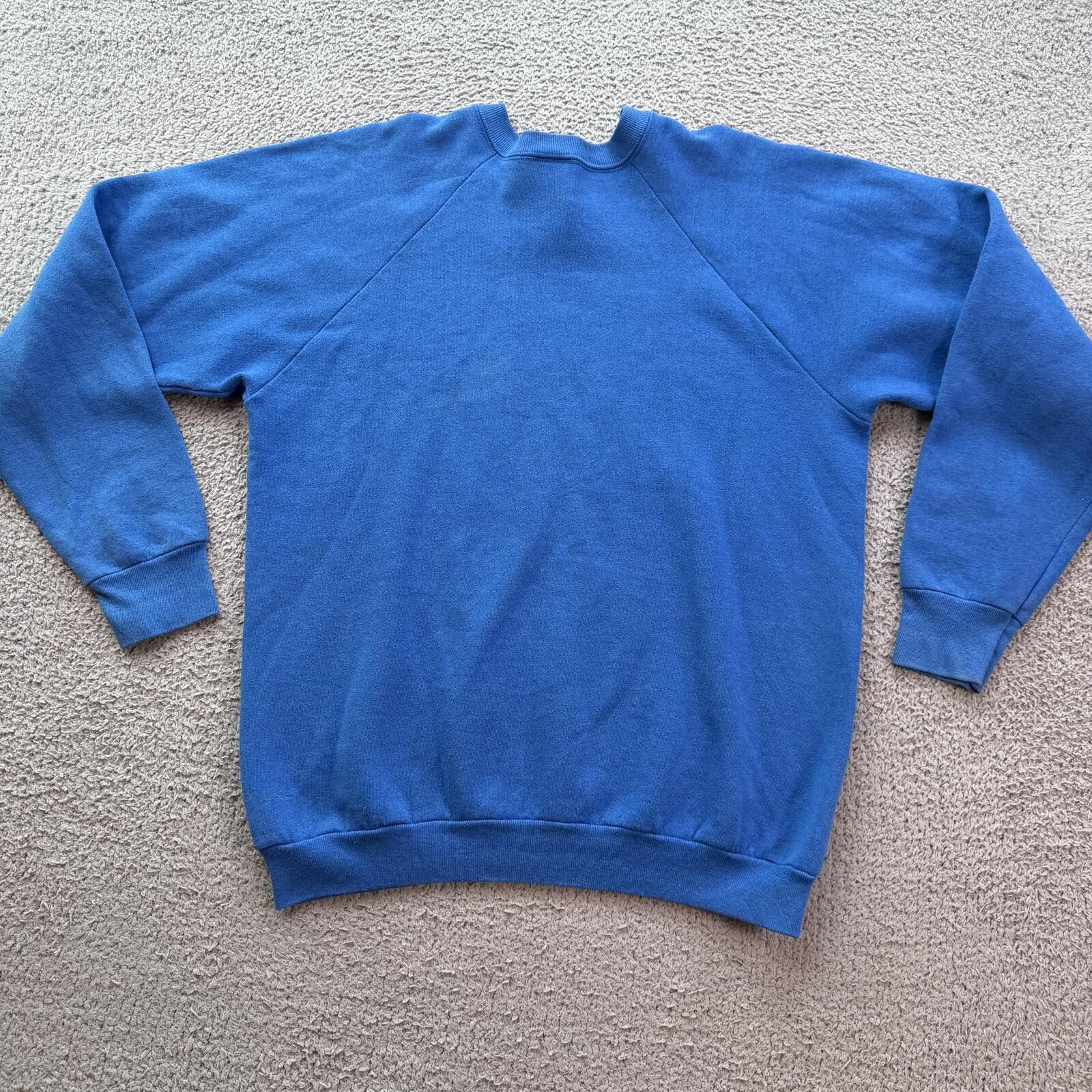 Fruit Of The Loom Vintage Chalk To Chips Crewneck Sweatshirt Blue 90s XL Size US XL / EU 56 / 4 - 2 Thumbnail