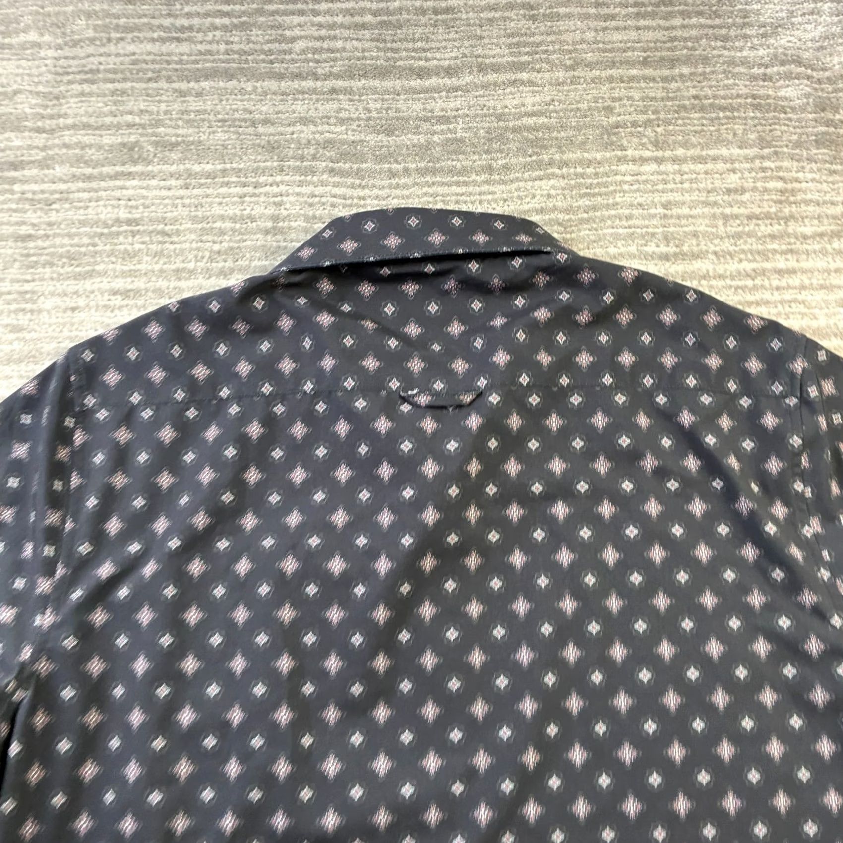 Vintage 7 Diamonds Shirt Mens M Black 4 Way Stretch Button Up Geometric Flip Short Sleeve Mini Review Based on Original Title Size US M / EU 48-50 / 2 - 6 Thumbnail