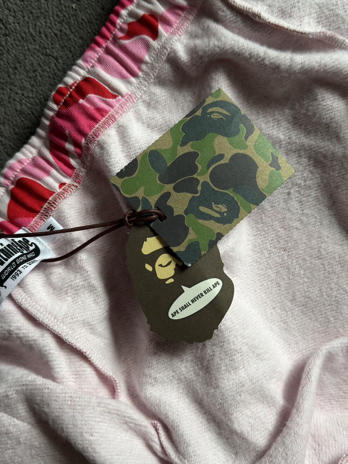 Bape BAPE ABC Camo Shark Regular Fit Sweat Pants Pink Size US 32 / EU 48 - 12 Thumbnail