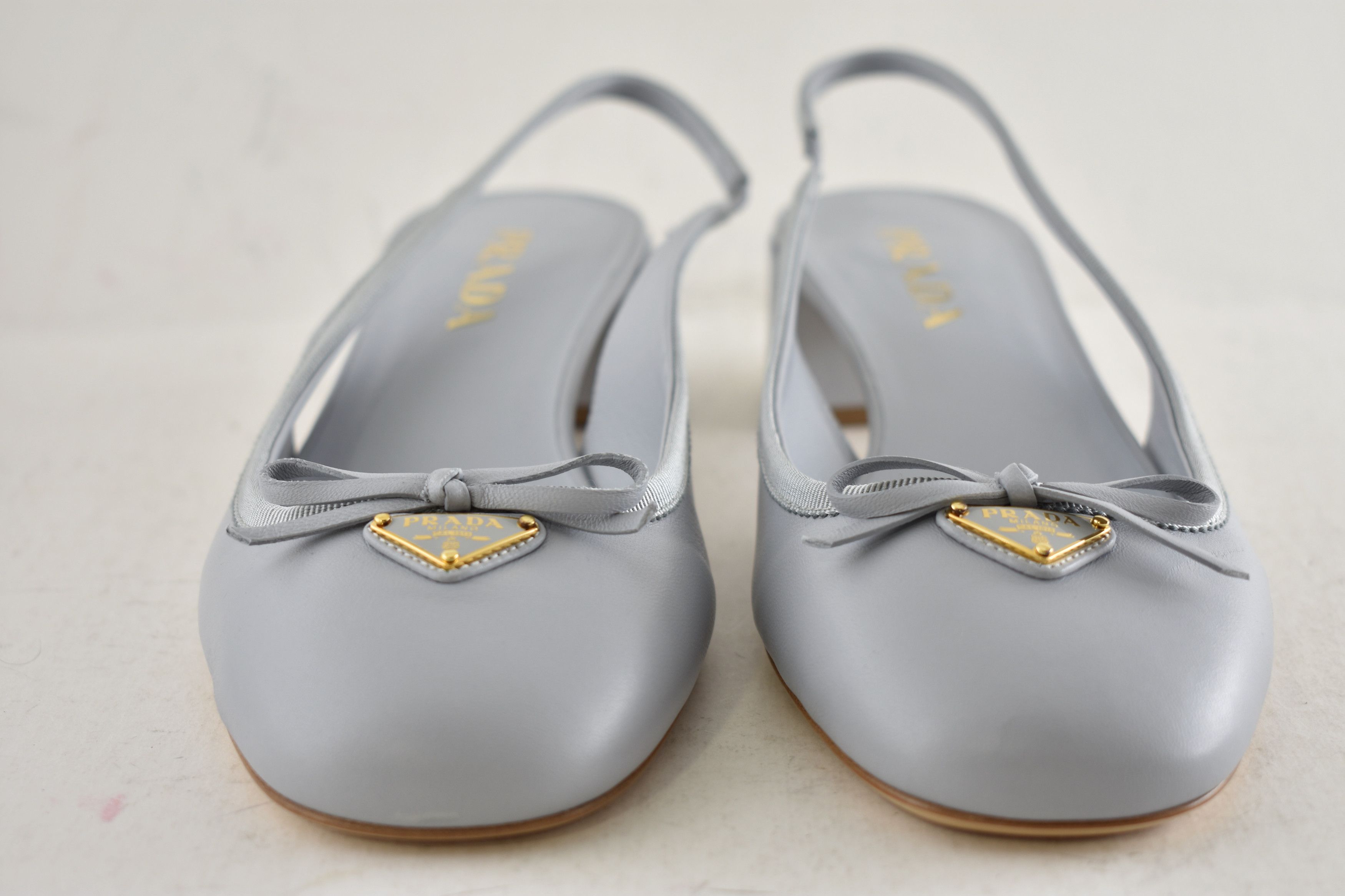 Prada Prada Blue Logo Bow Ballerina Block Heel Slingback Pump 39.5 Size US 9.5 / IT 39.5 - 8 Thumbnail